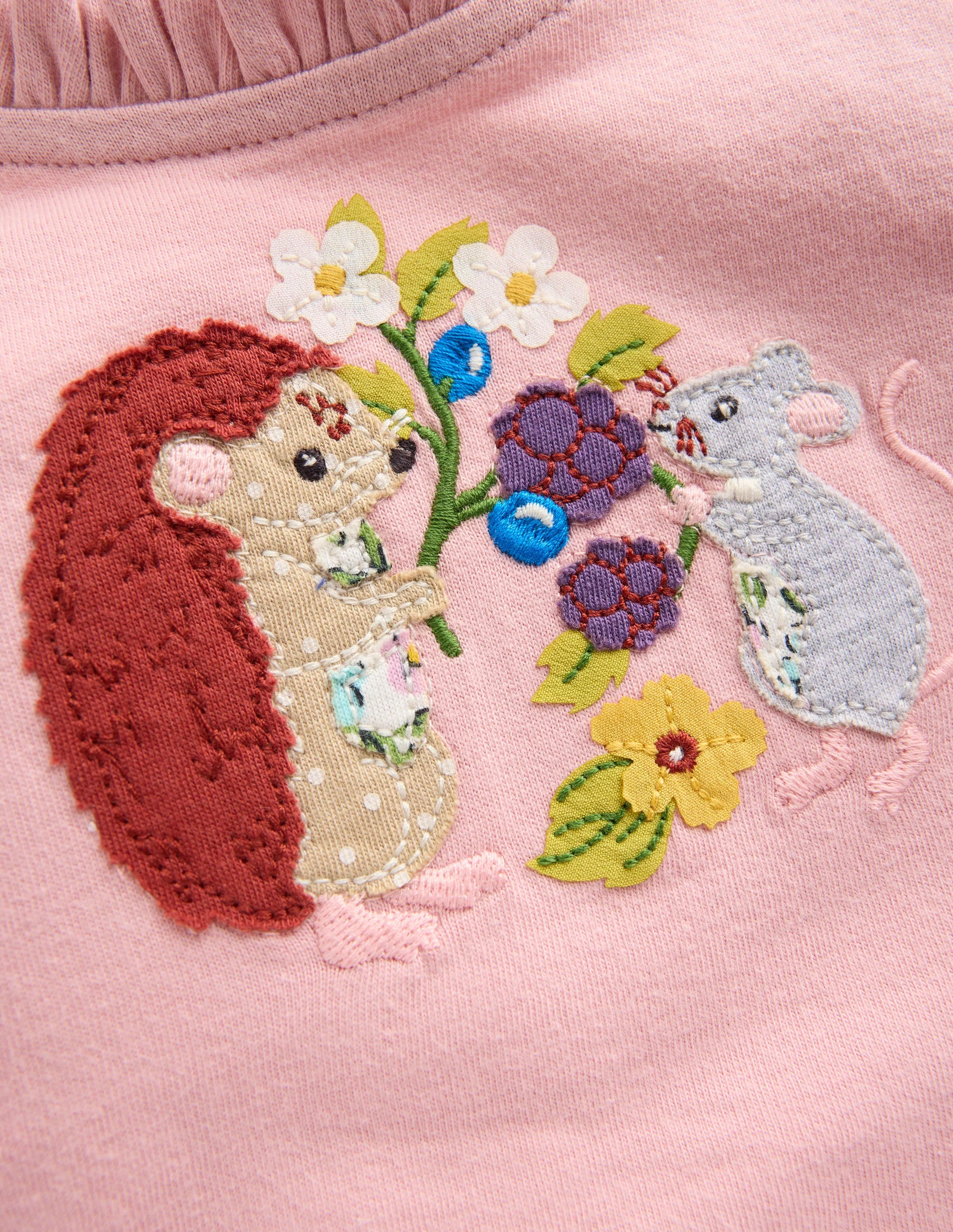 Appliqué T-shirt-Vintage Pink Seasonal Animals - Image 3