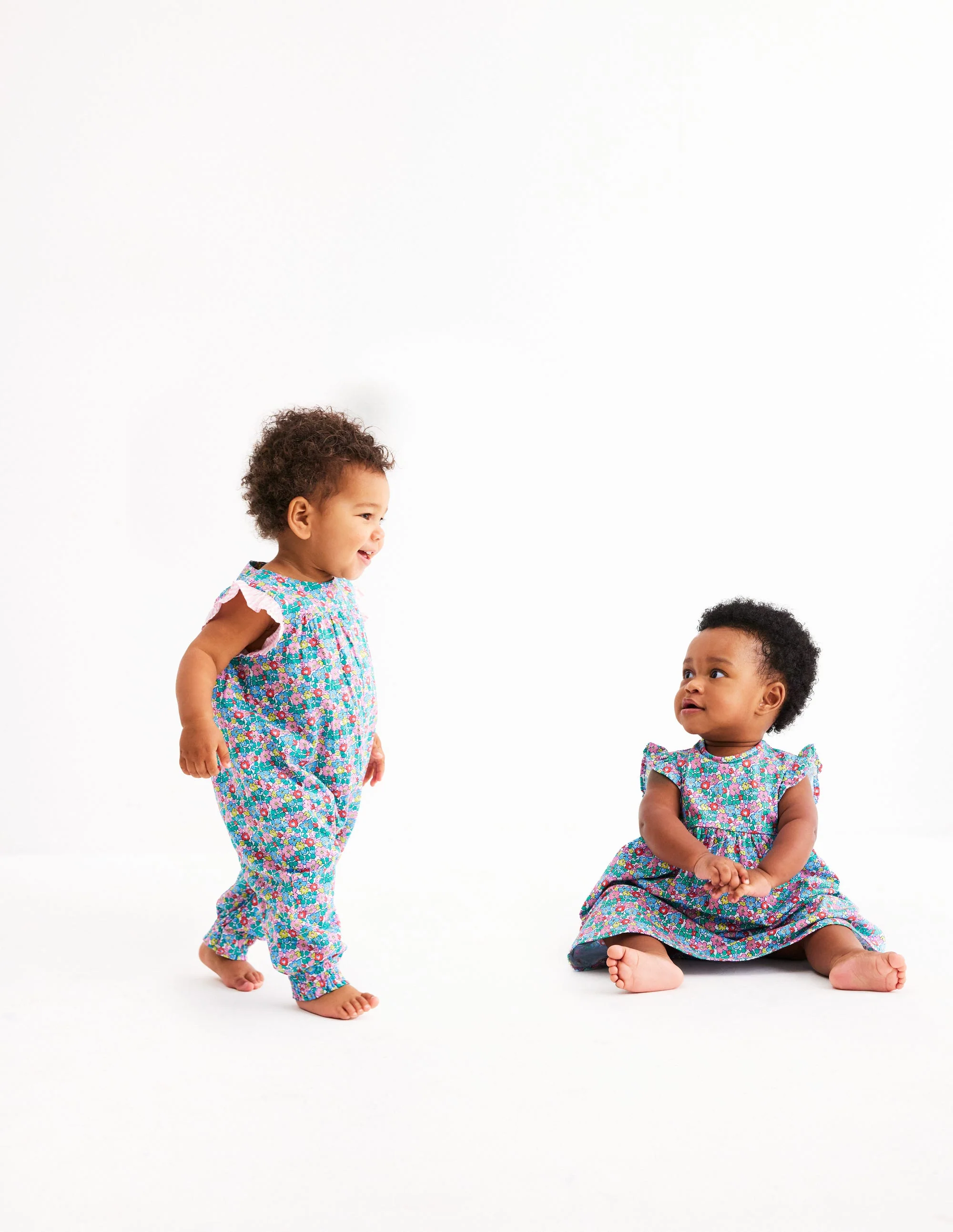 Ruffle Sleeve Romper-Multi Flowerbed - Image 5