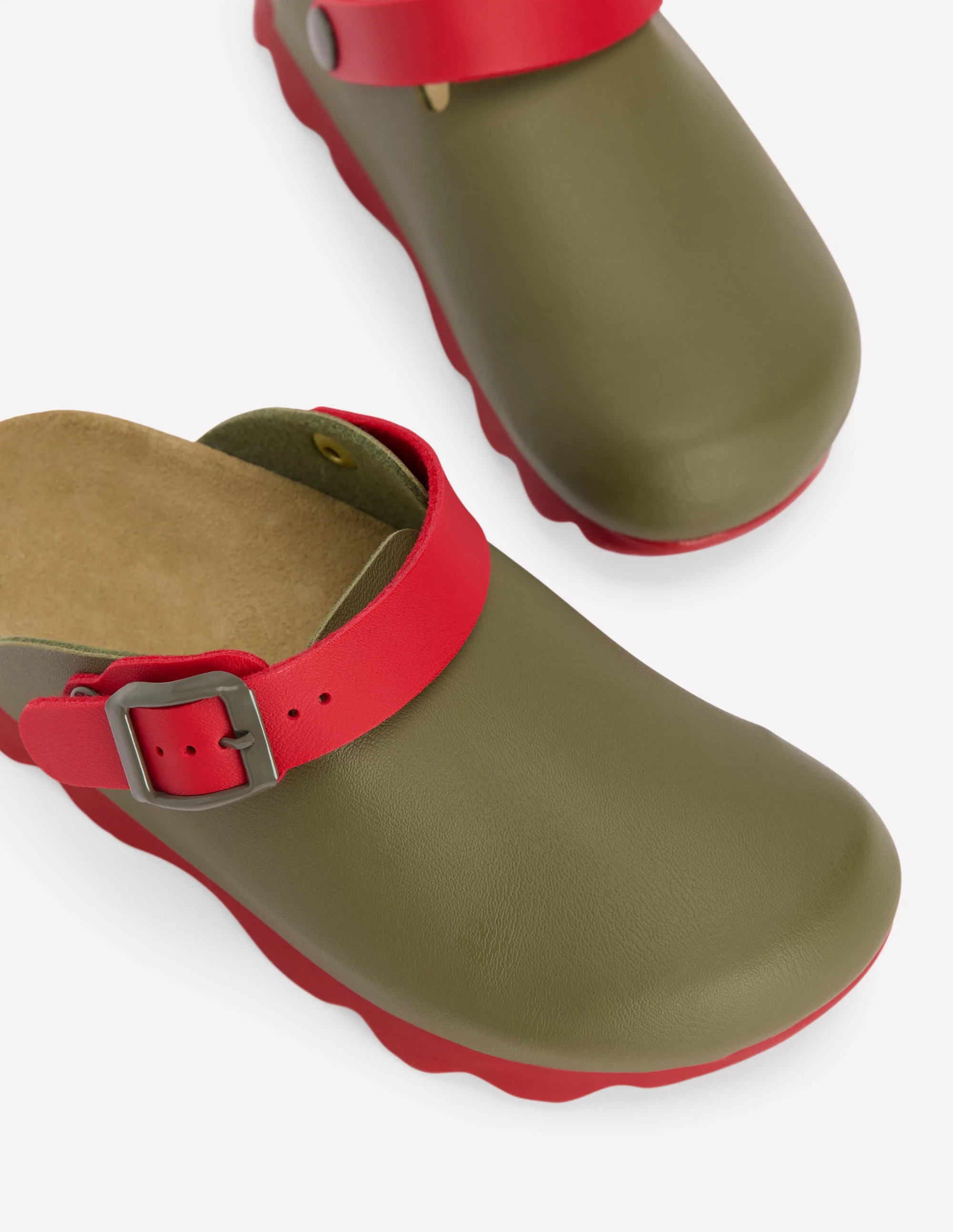 Colourblock Clogs-Bottle Green - Image 3