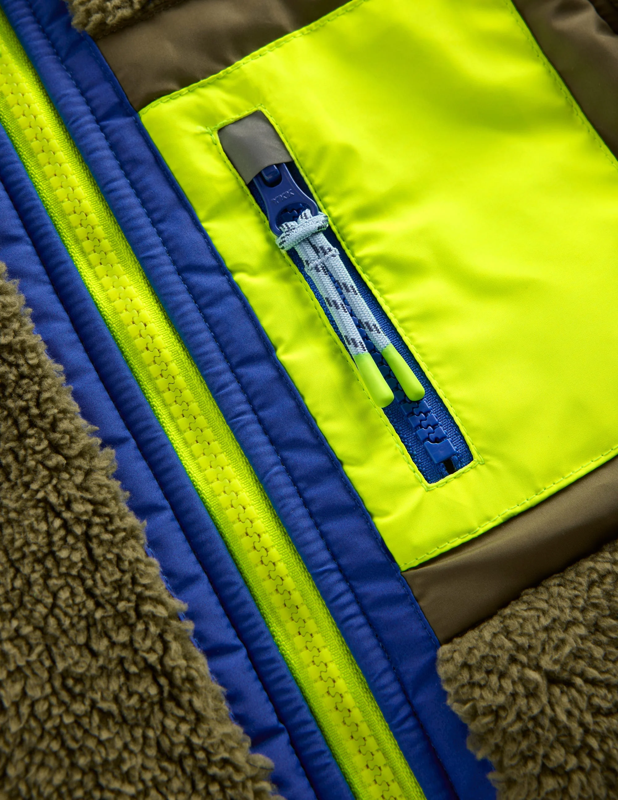 Cosy Windproof Fleece-Winter Moss - Image 3
