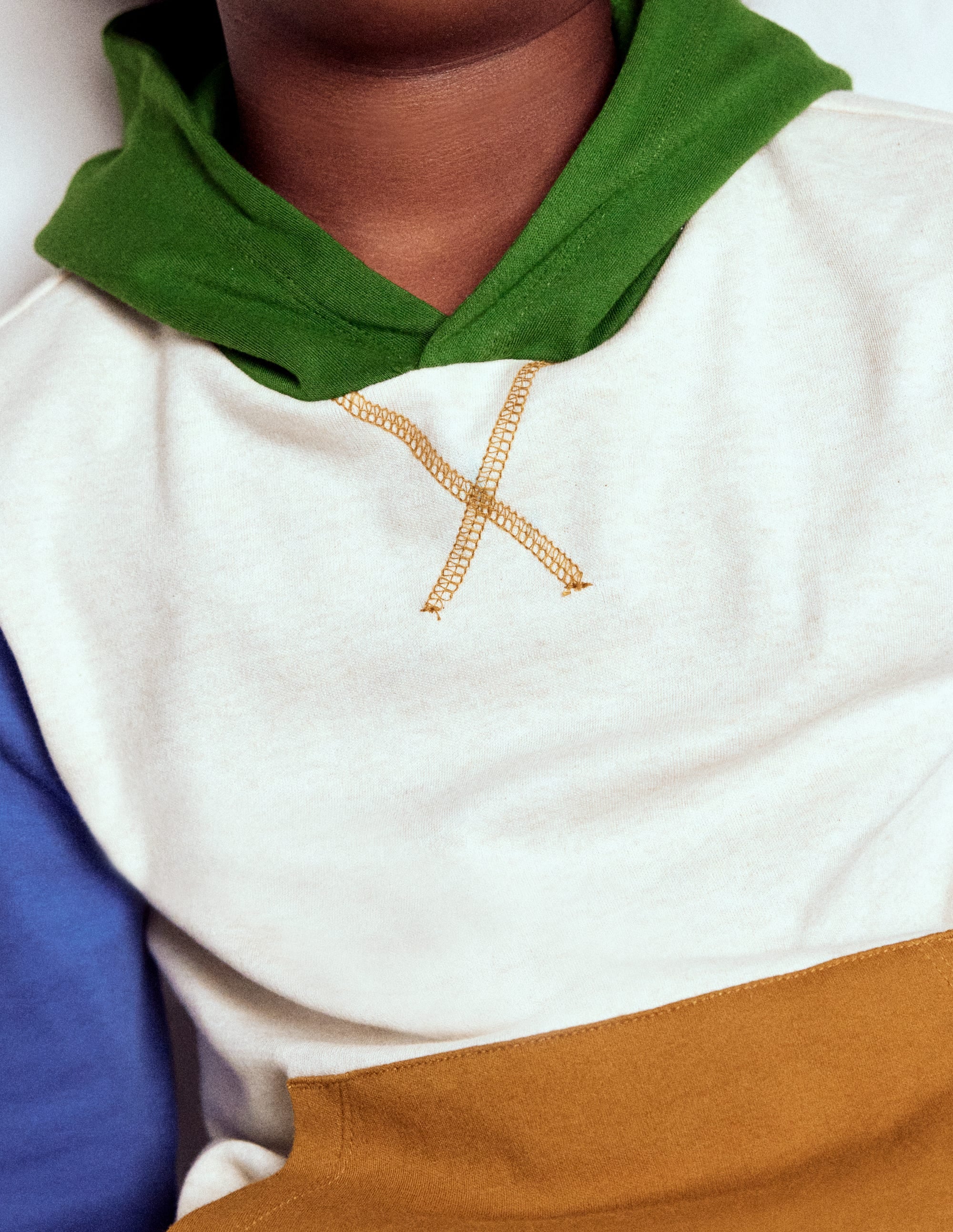 Hooded Mid-weight T-shirt-Oatmeal Marl/ Blue River - Image 3