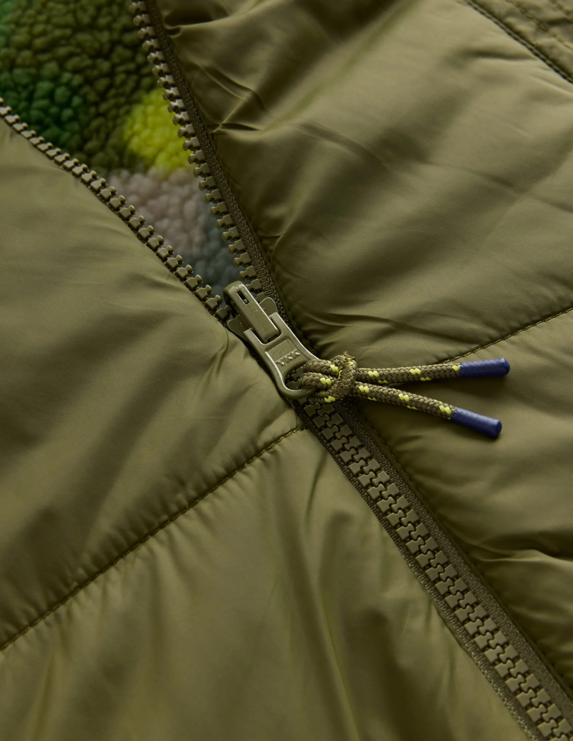 Reversible Cosy Borg Jacket-Green Camo - Image 3