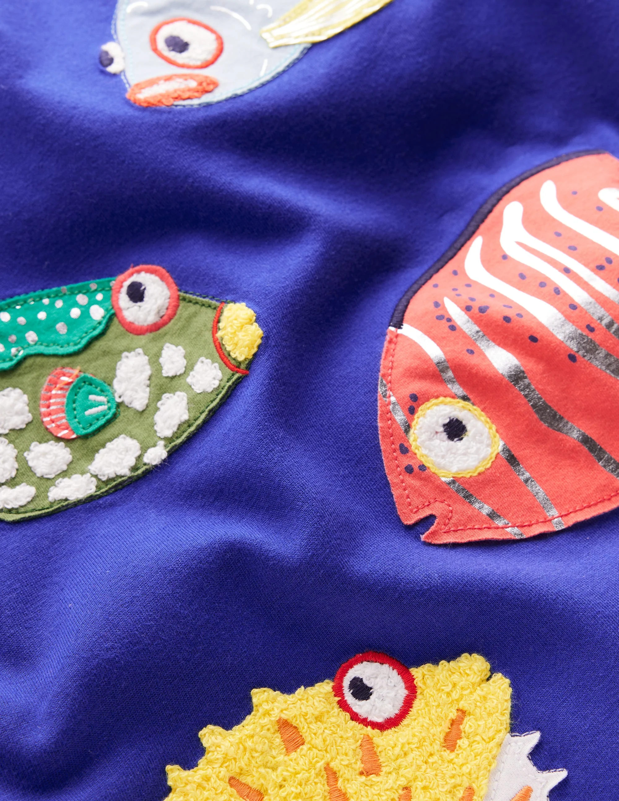 Short Sleeve Appliqué T-shirt-Sapphire Blue Fish - Image 3
