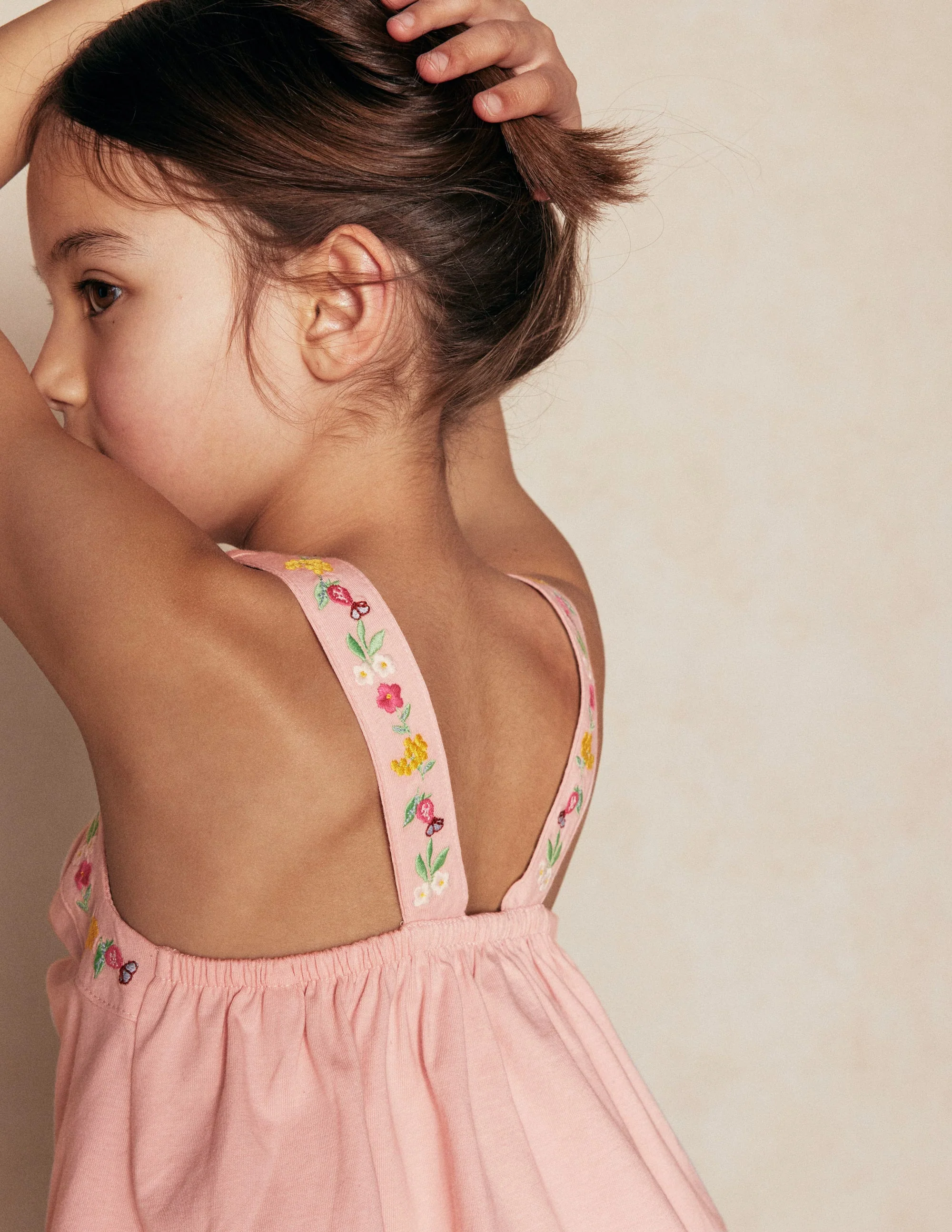 Embroidered Sleeveless Top-Chalk Pink - Image 4