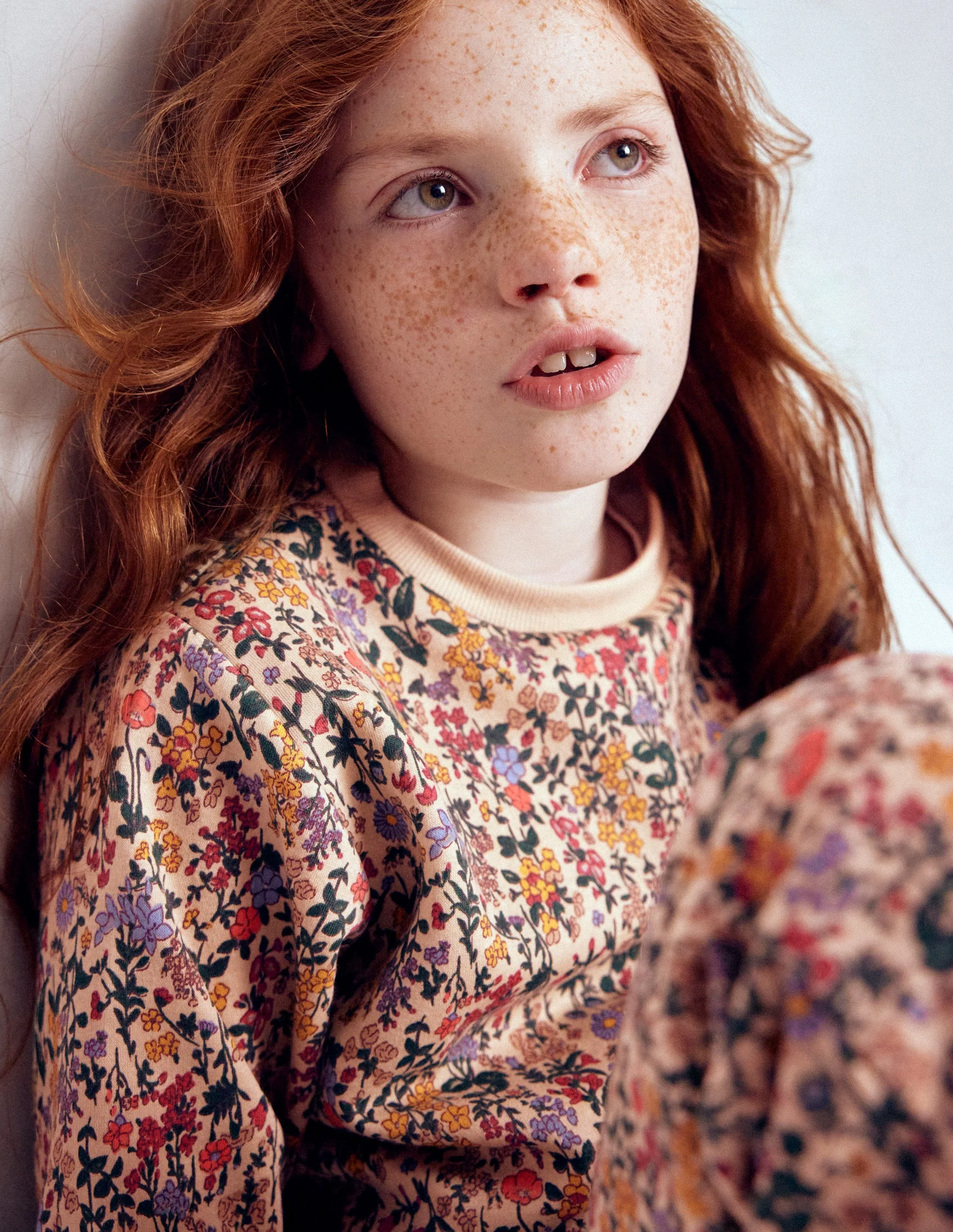 Relaxed Printed Sweatshirt-Ditsy Floral - Image 3