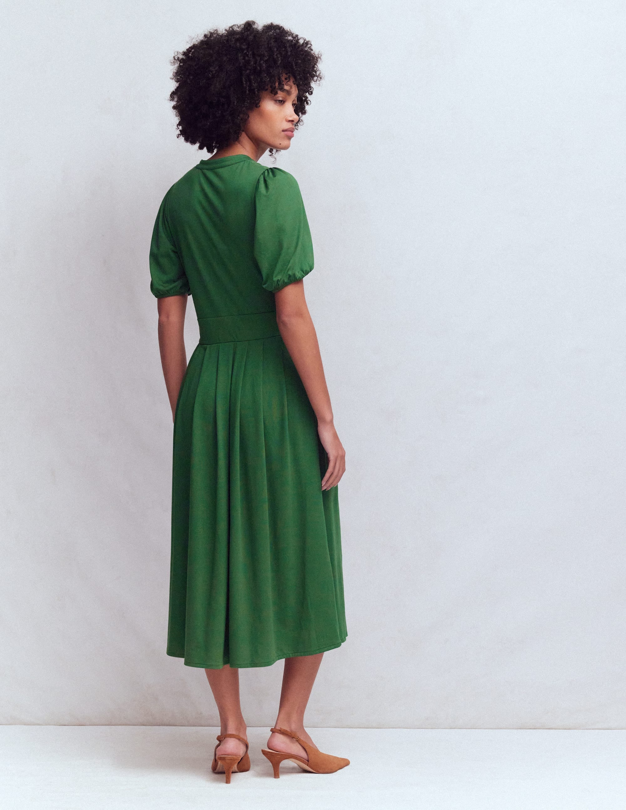Amber Pleat Jersey Midi Dress-Hunter Green - Image 3