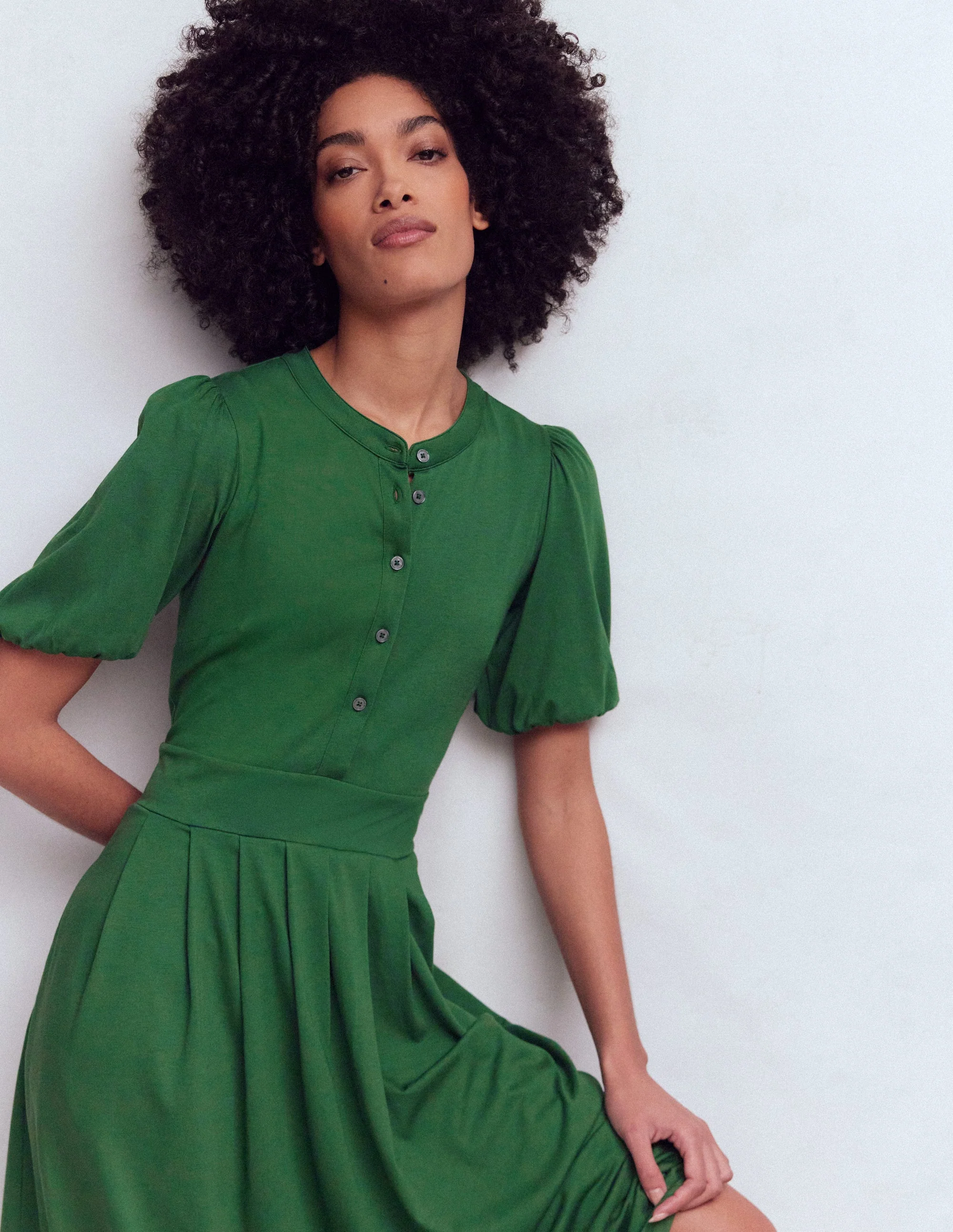 Amber Pleat Jersey Midi Dress-Hunter Green - Image 4