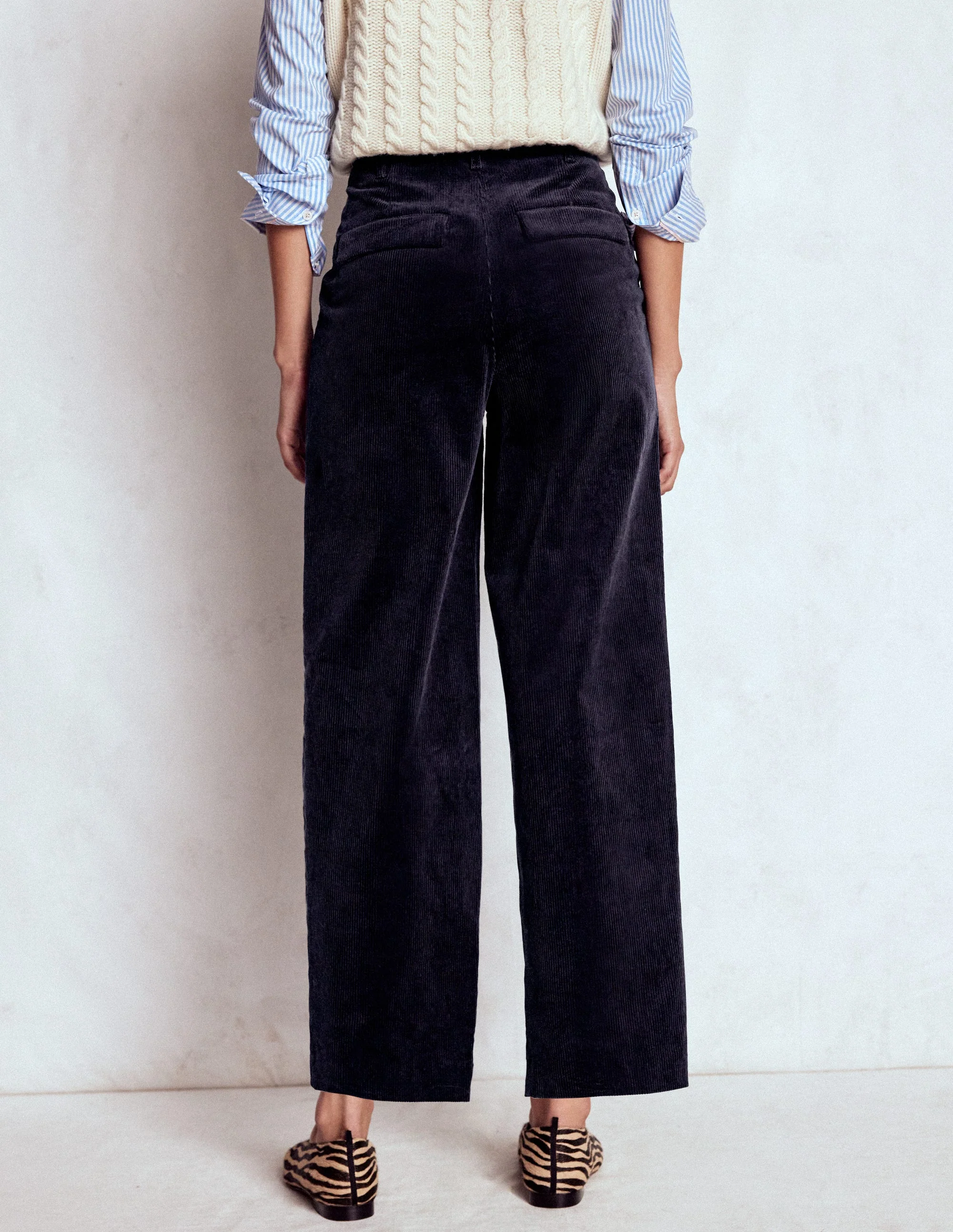 Bloomsbury Cord Trousers-NAVY - Image 3