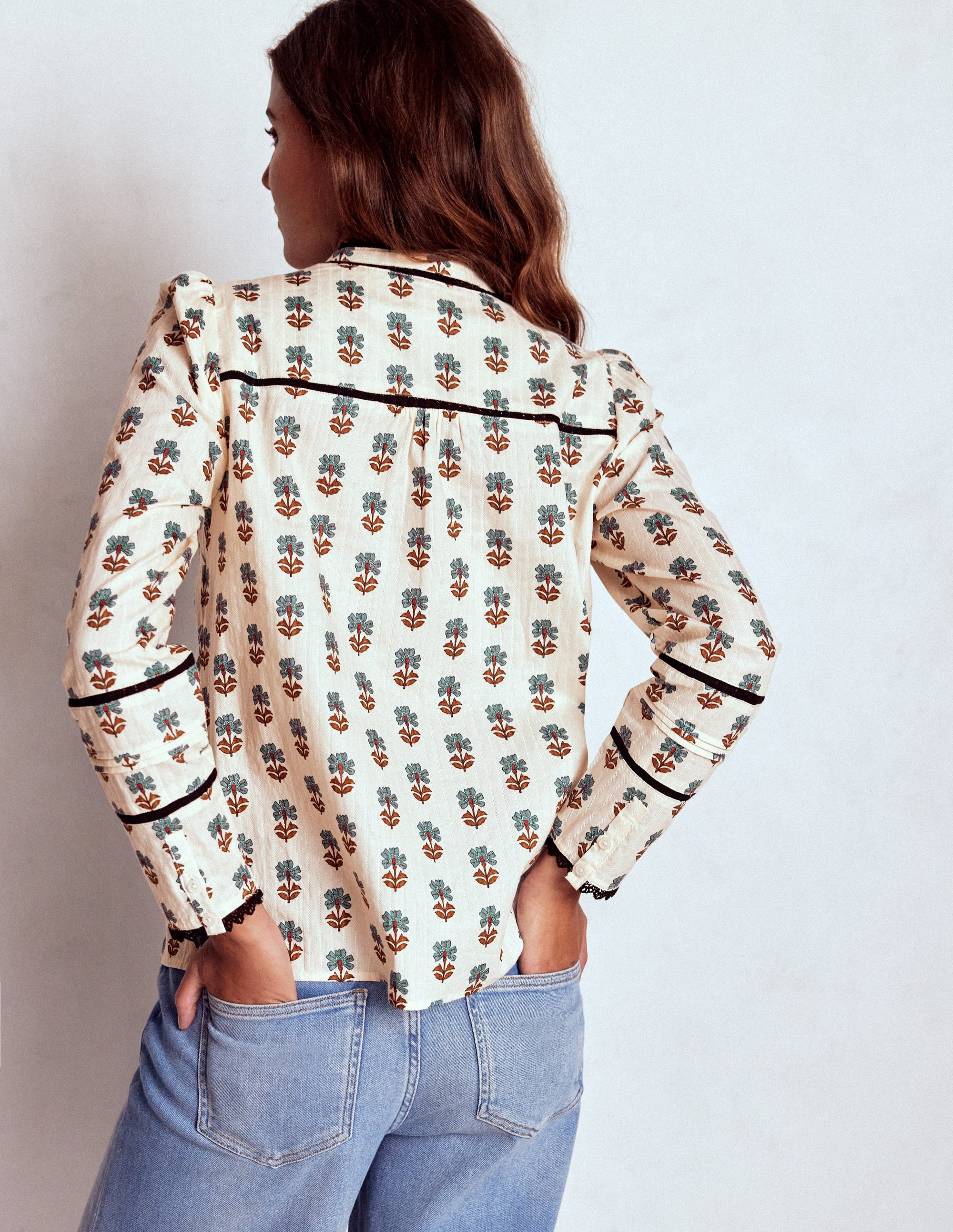 Carmen Trim Insert Top-Ivory, Woodblock Flower - Image 3