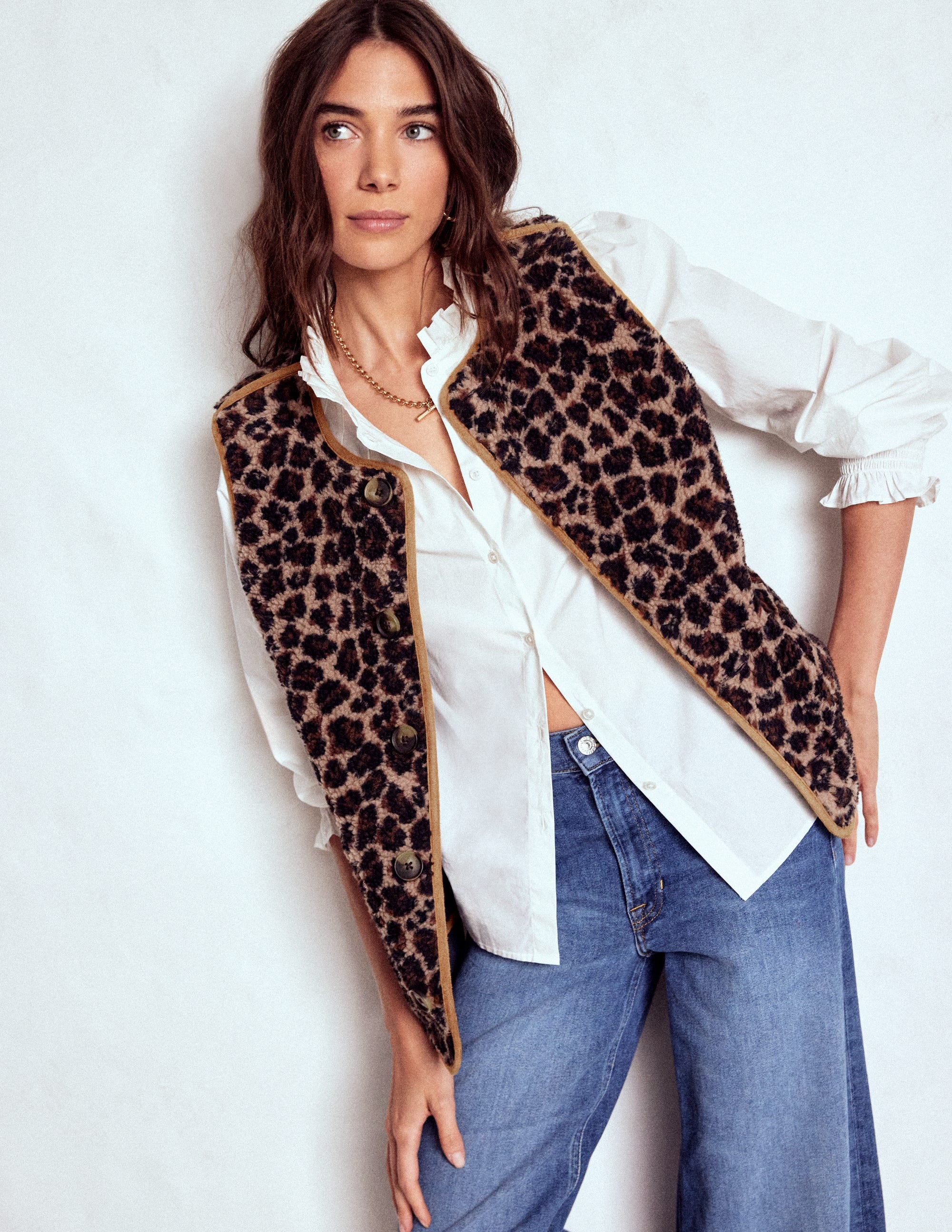 Clerkenwell Reversible Gilet-Navy, Leopard - Image 6