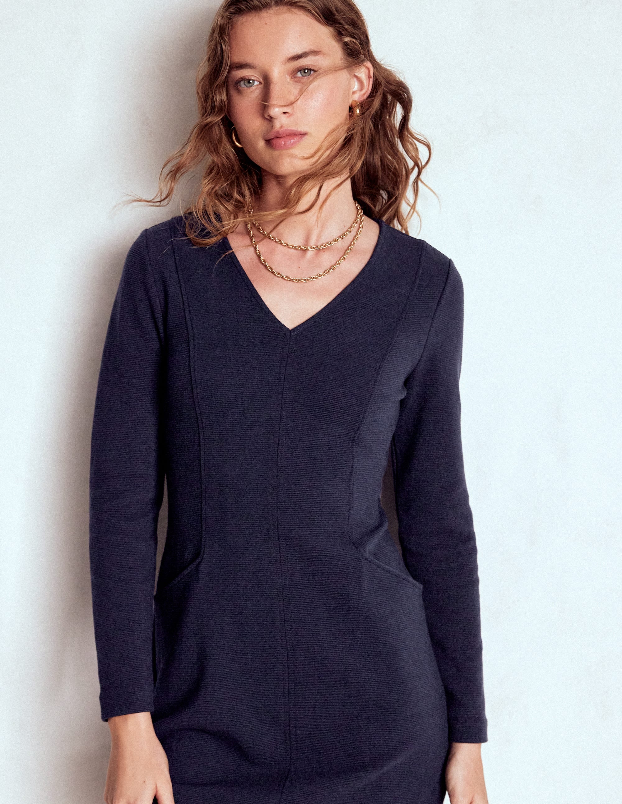 Ellen V-neck Ottoman Dress-Navy - Image 4