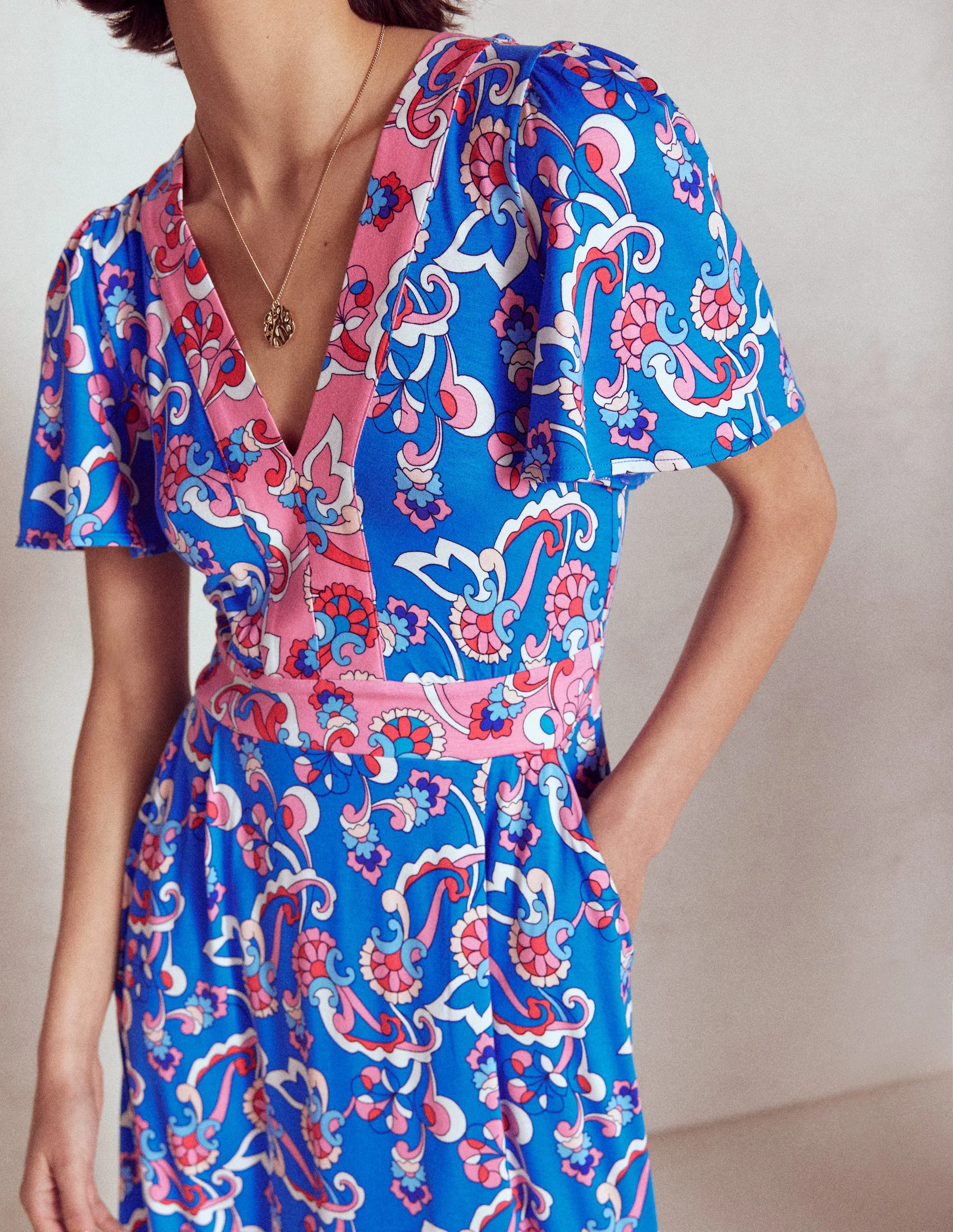Ellie Flutter Maxi Tea Dress-Kingfisher Blue, Foliage Trail - Image 3