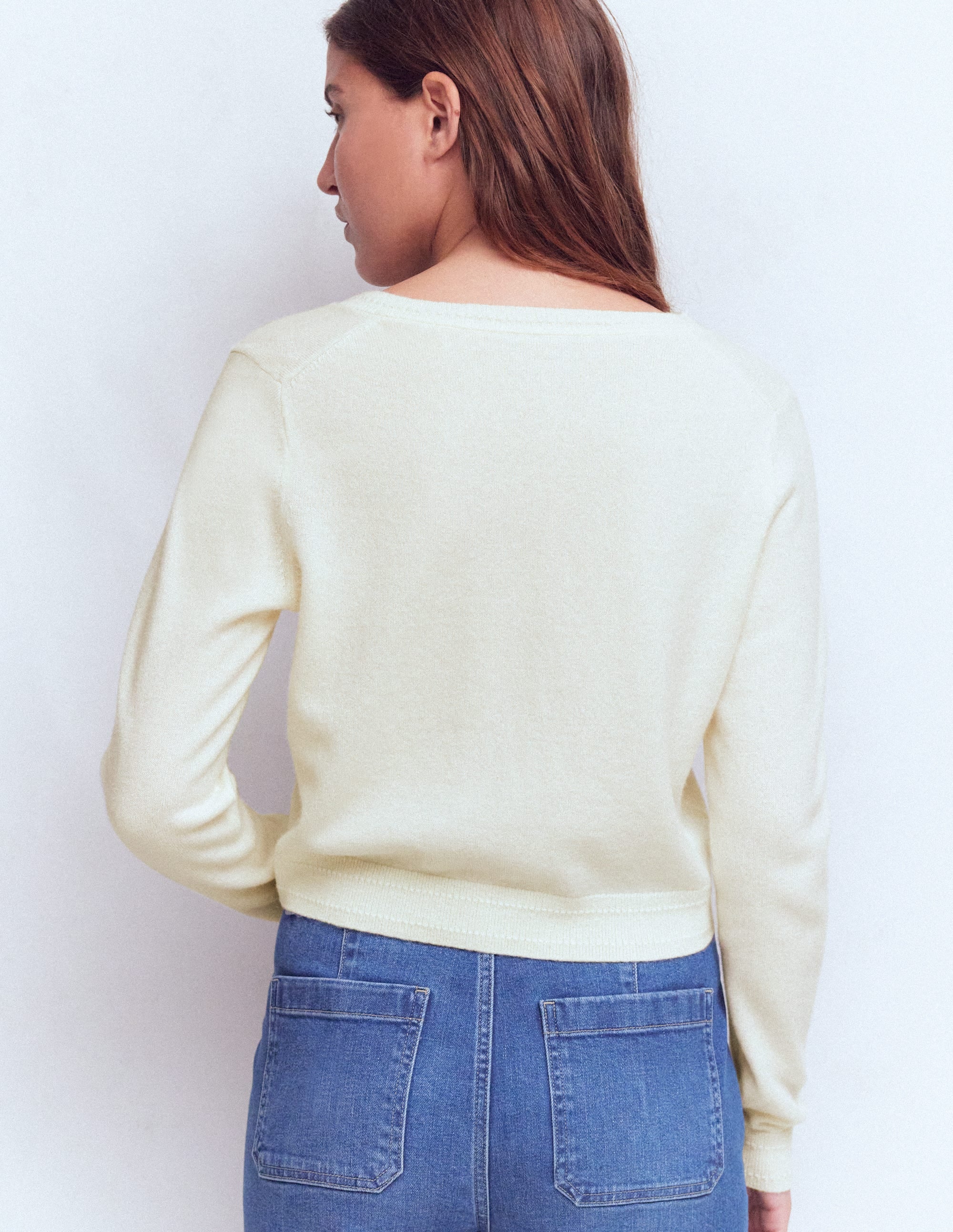 Eva Cashmere Cropped Cardigan-Warm Ivory - Image 3