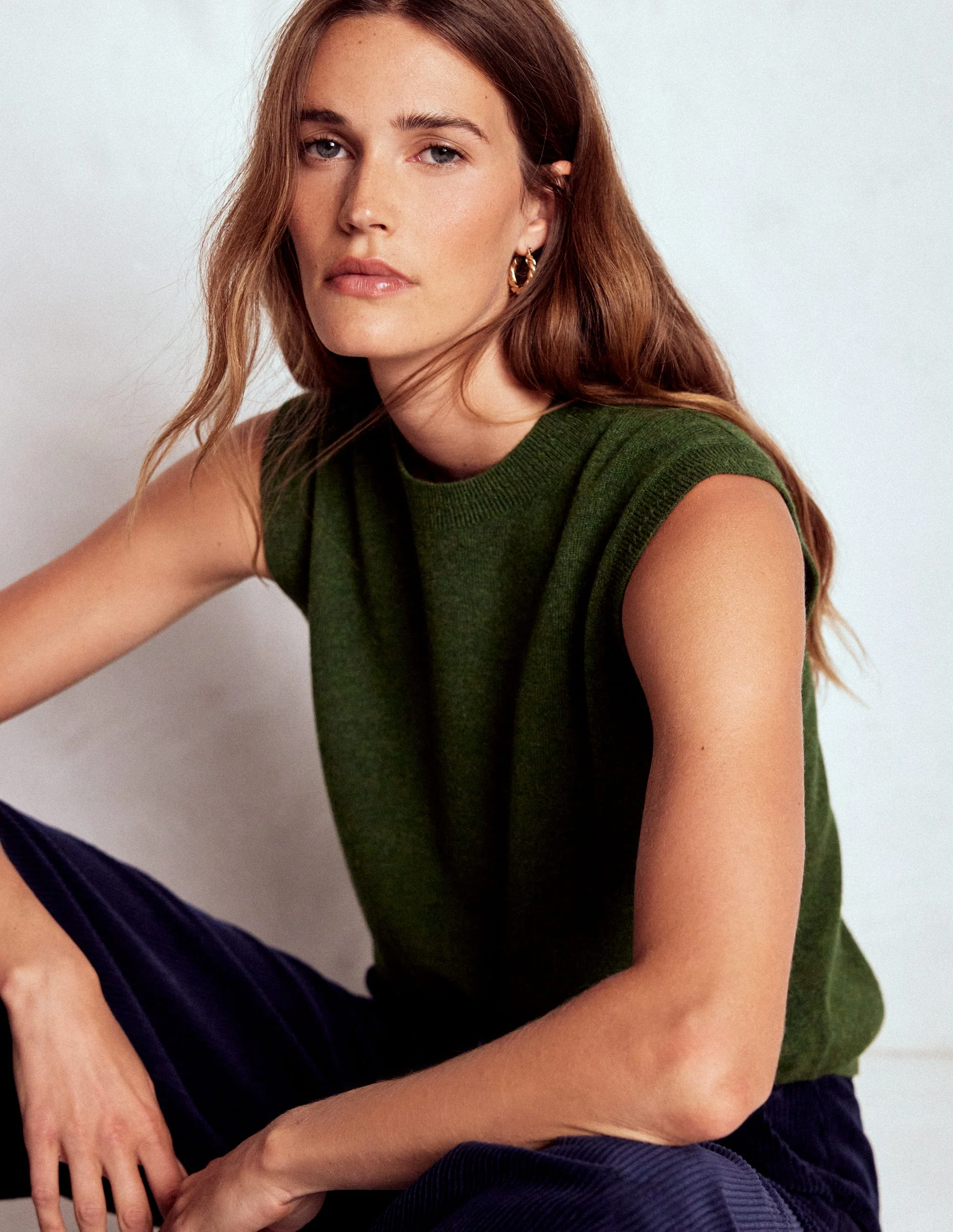 Eva Cashmere Tank-Leaf Green Melange - Image 4
