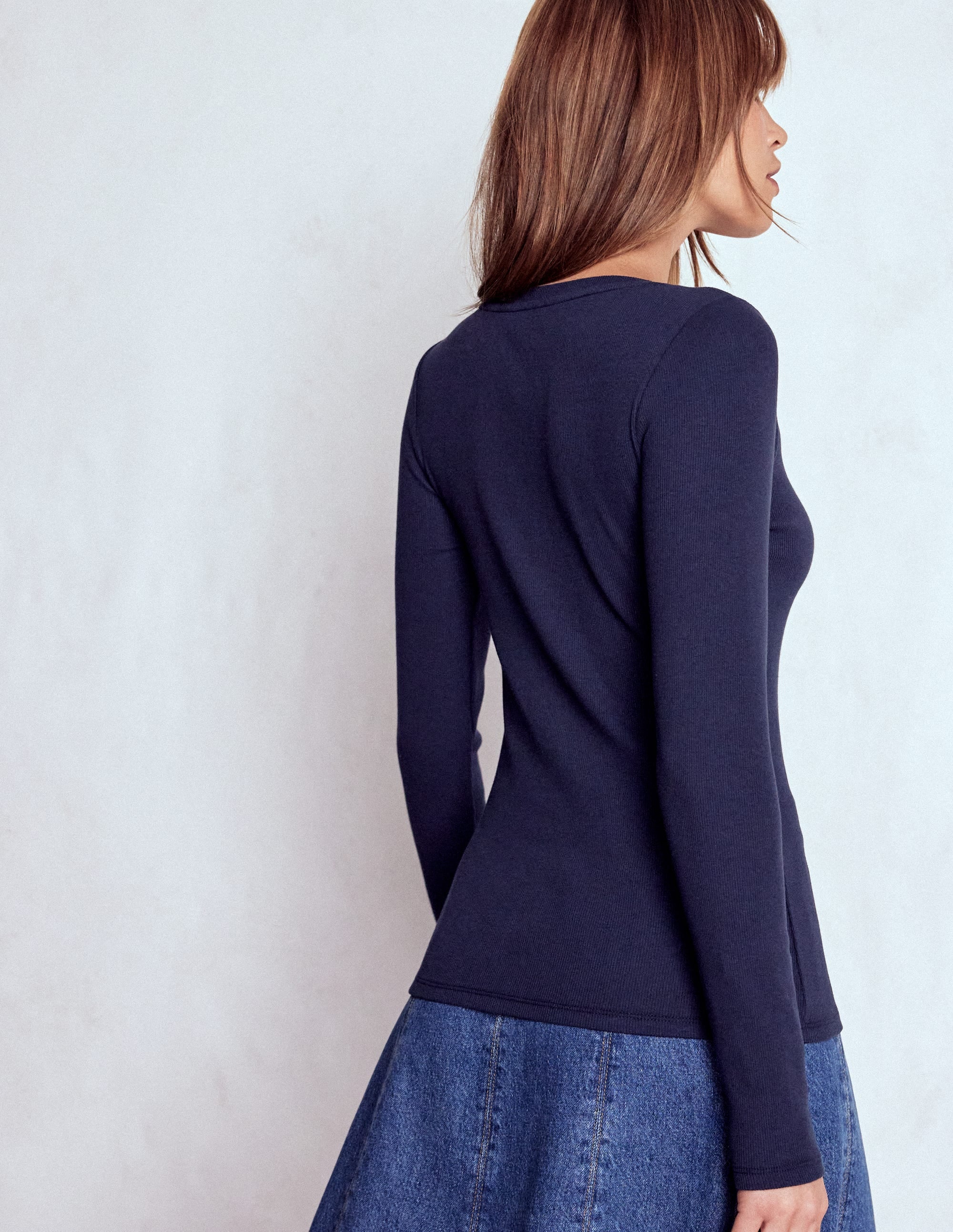 Evie Button Through Ribbed Top-Navy - Image 3