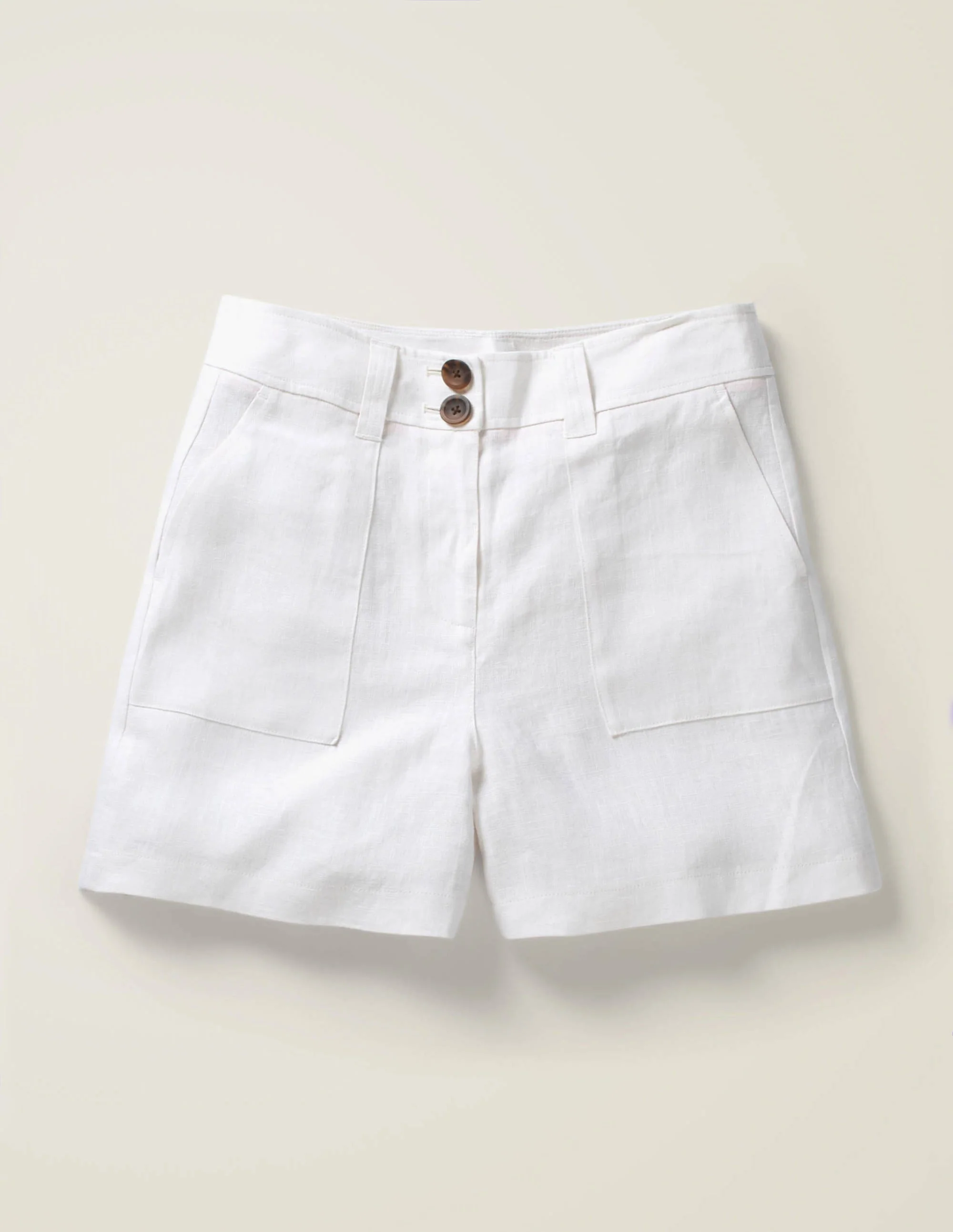 Filey Seamed Pocket Shorts-White - Image 5