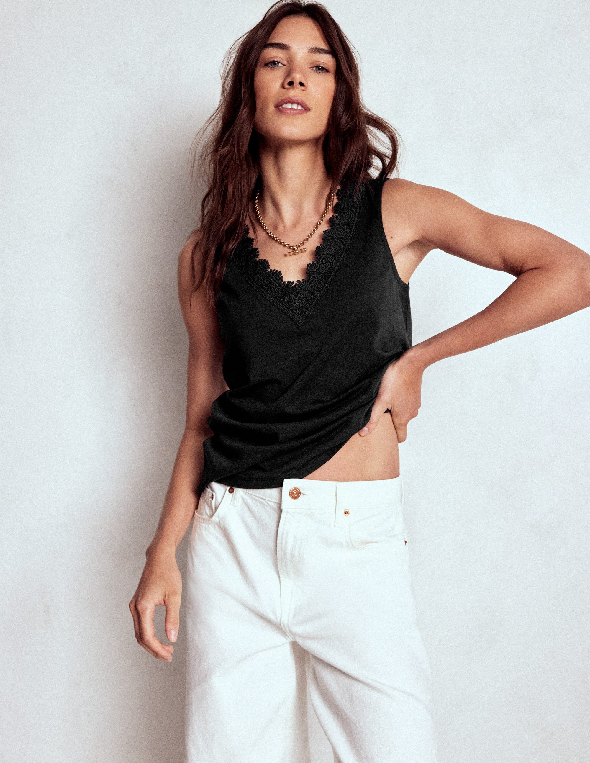 Flora Lace Trim Vest-Black - Image 4