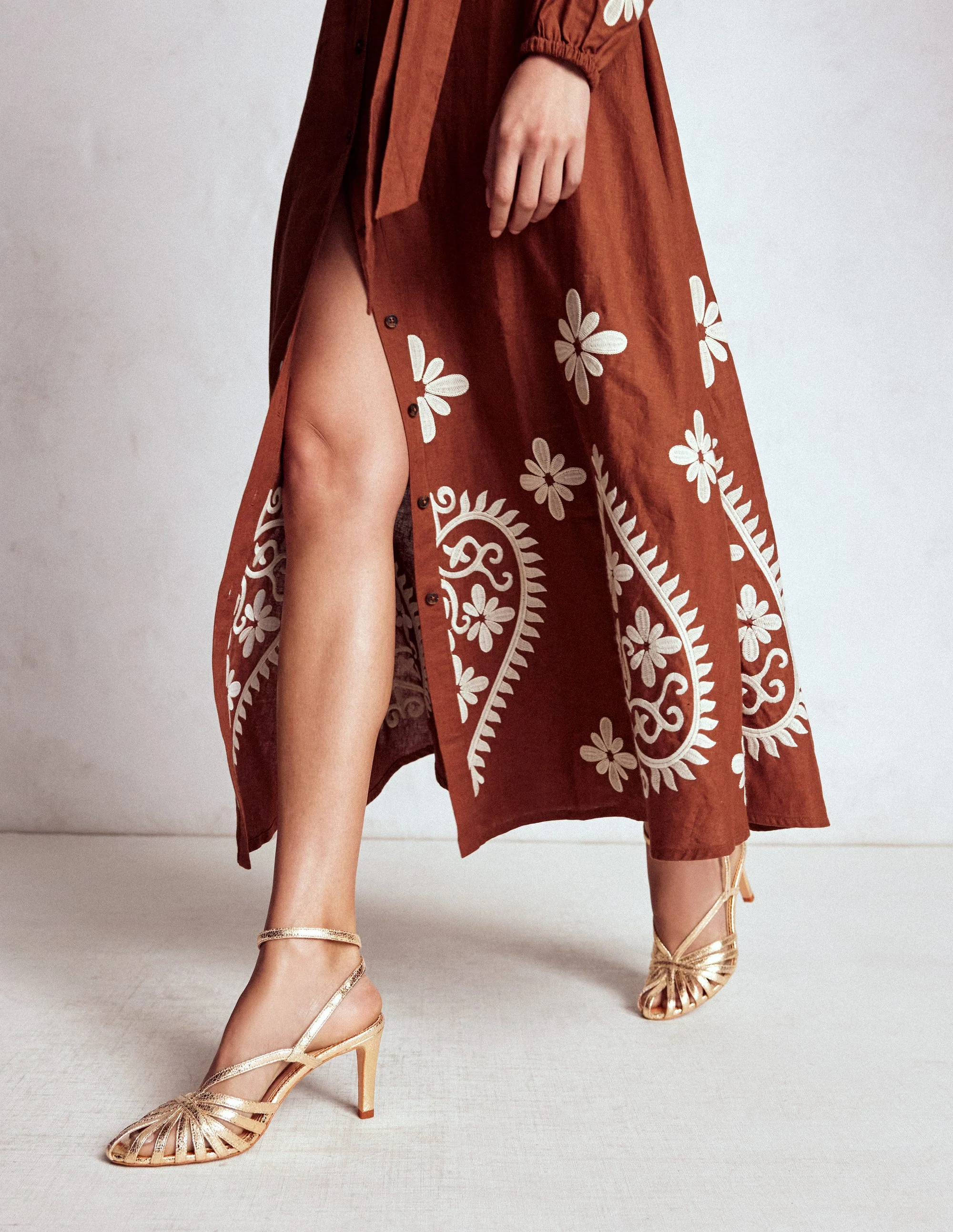 Heeled Cage Sandals-Gold Metallic - Image 2