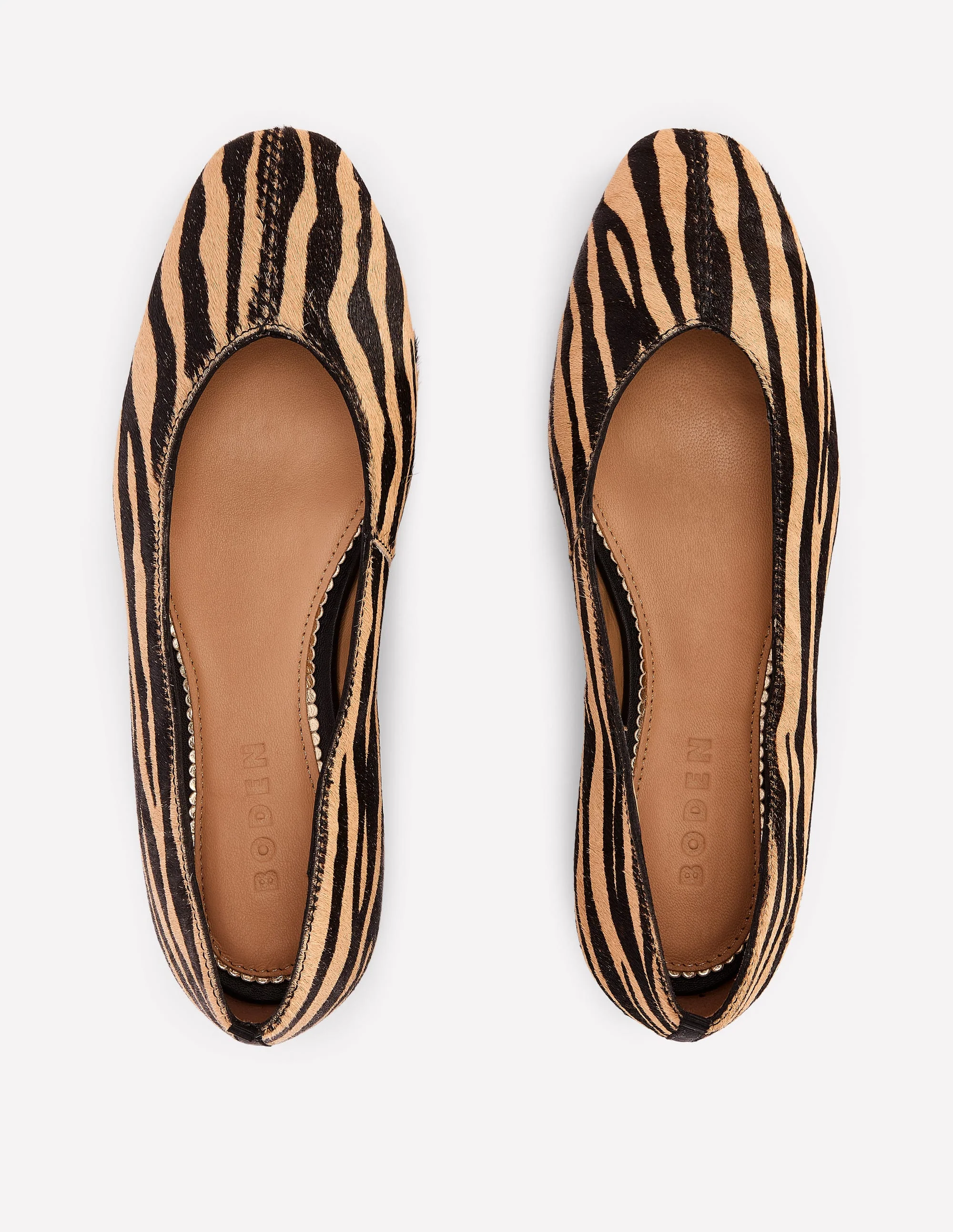 High Cut Stitch Detail Flats-Black/White - Image 6