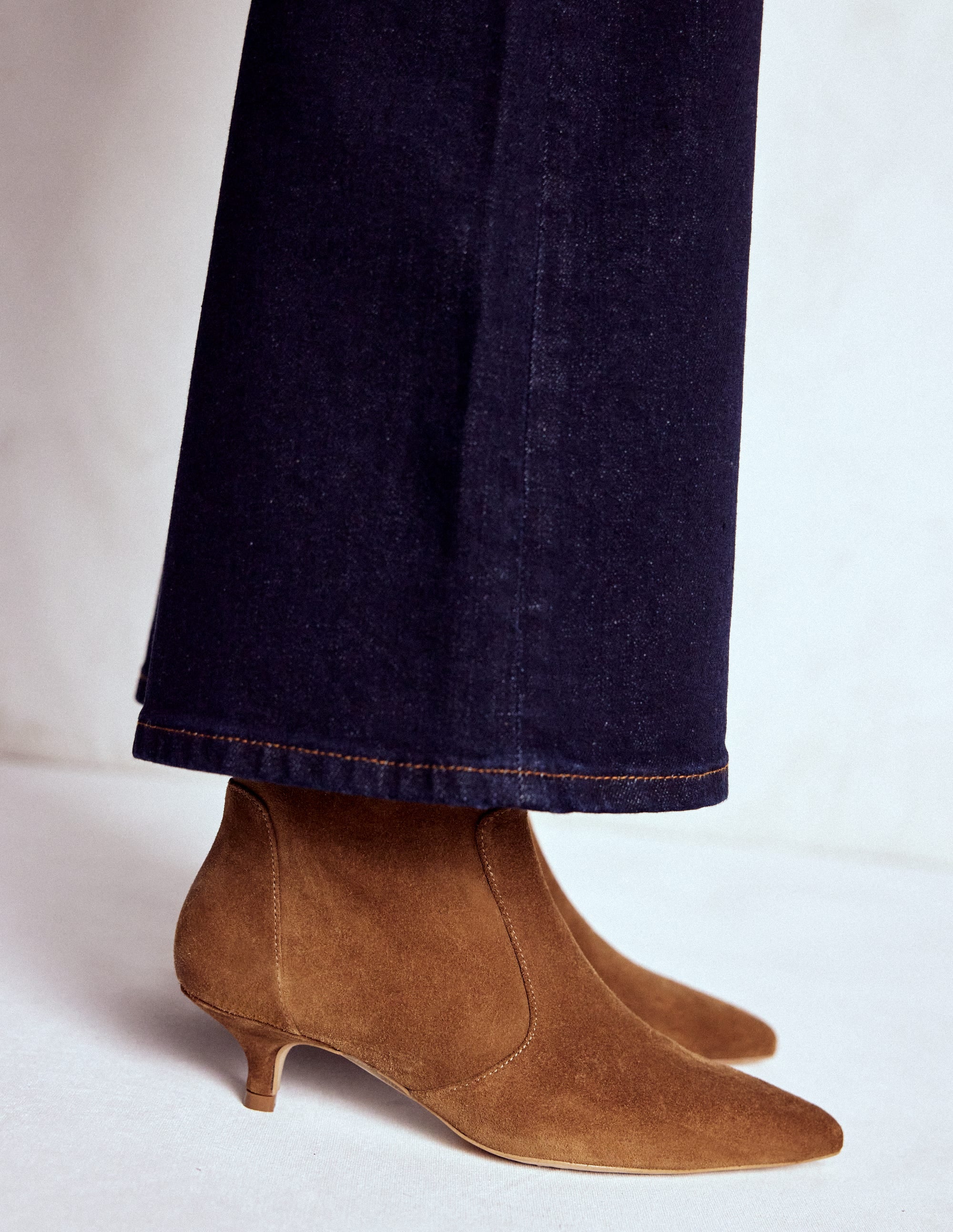 Isobel Kitten Heel Ankle Boot-Cognac - Image 3