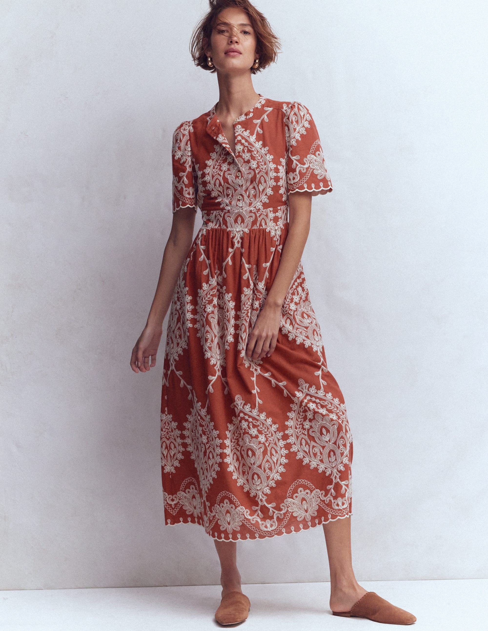 Ivy Cotton Midi Dress-Rust Embroidery - Image 4