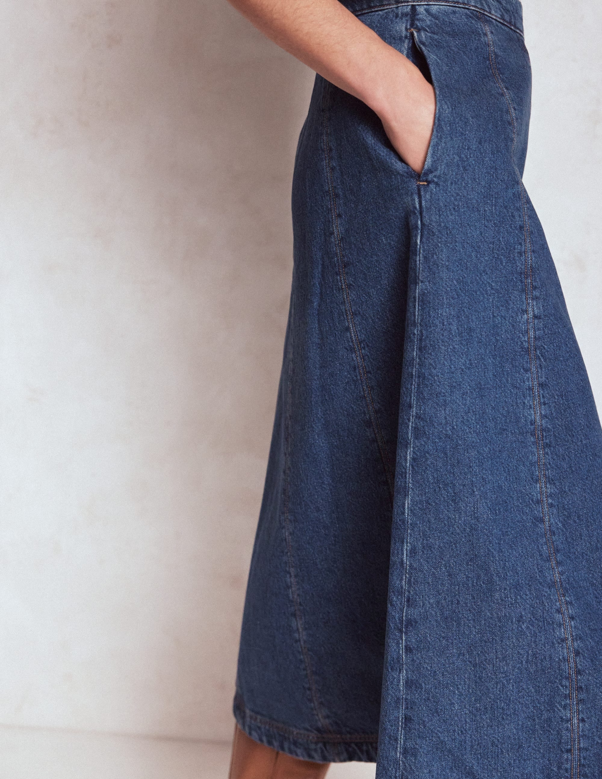 Joy Panelled Denim Skirt-Mid Wash - Image 2