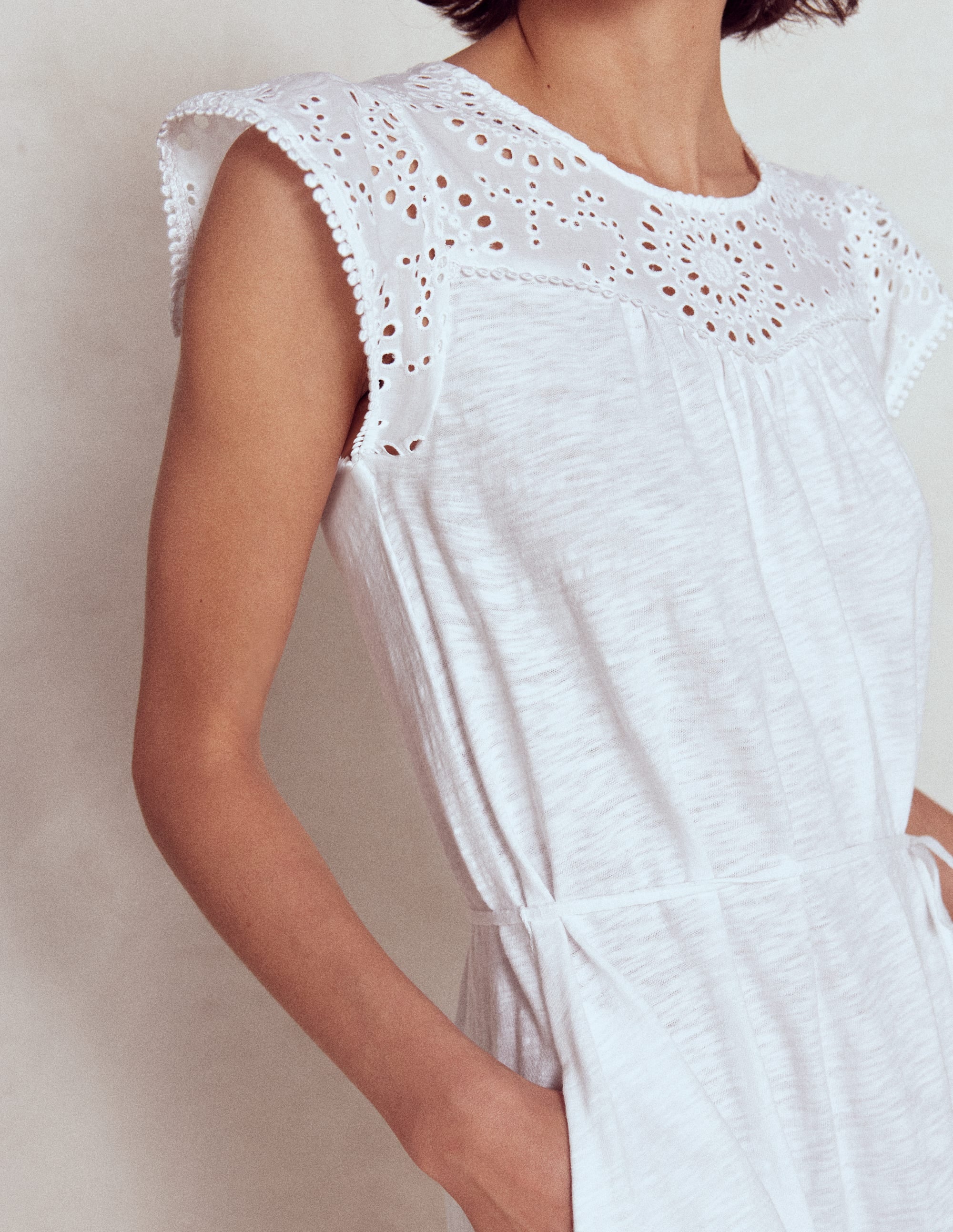 Juliet Broderie Midi Dress-White - Image 4