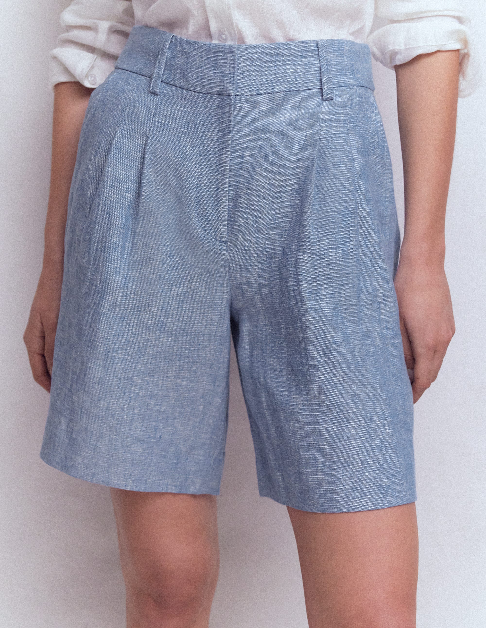 Kensington Linen Shorts-Blue Chambray - Image 4