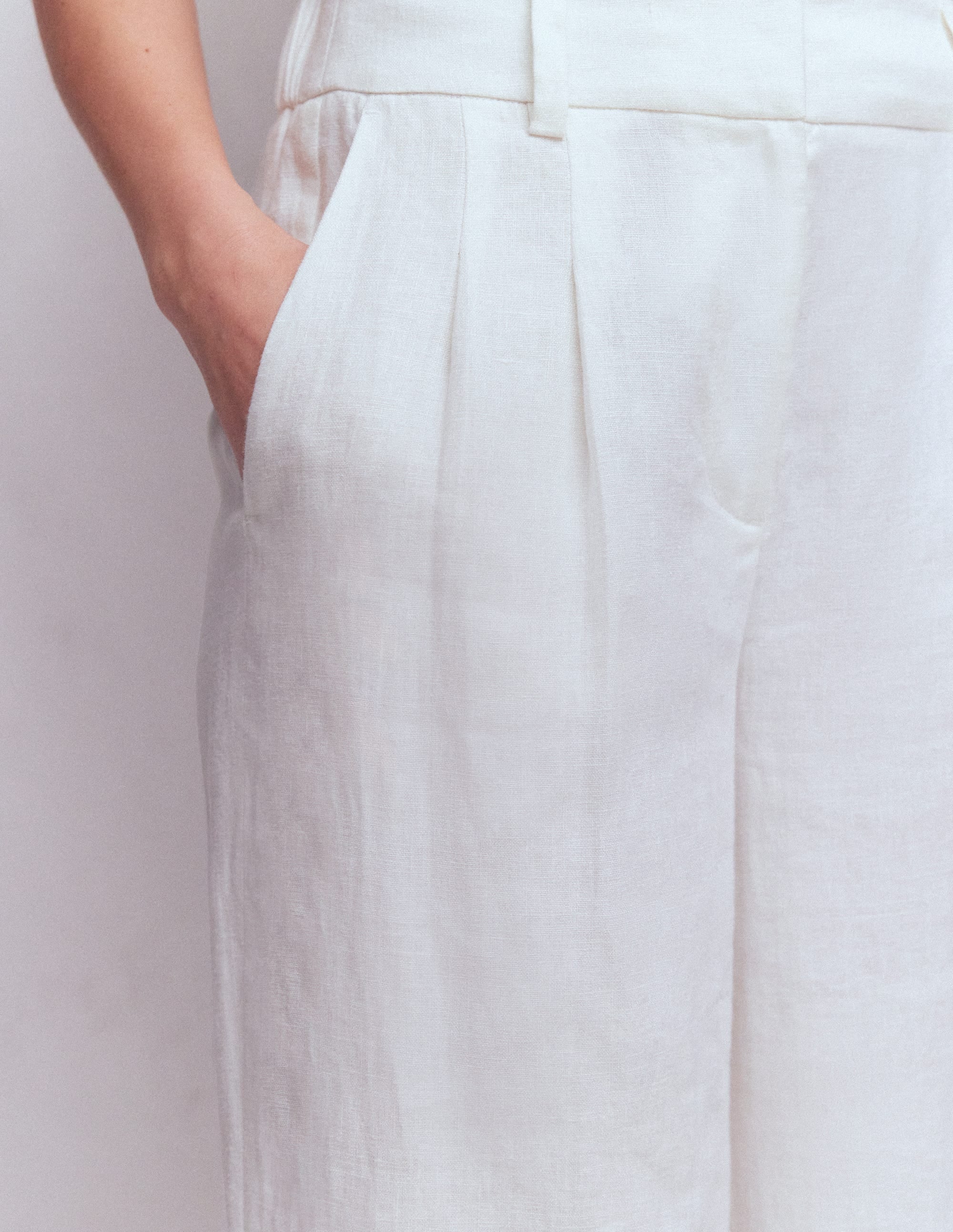 Kensington Linen Trousers-White - Image 2