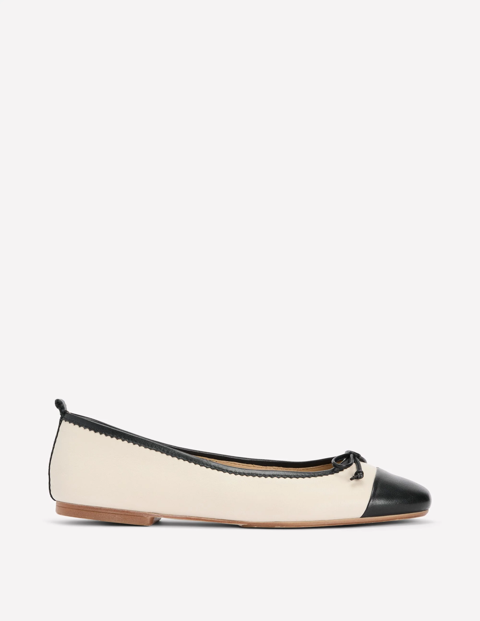 Kitty Flexi Sole Ballet Pumps-Ecru/Black