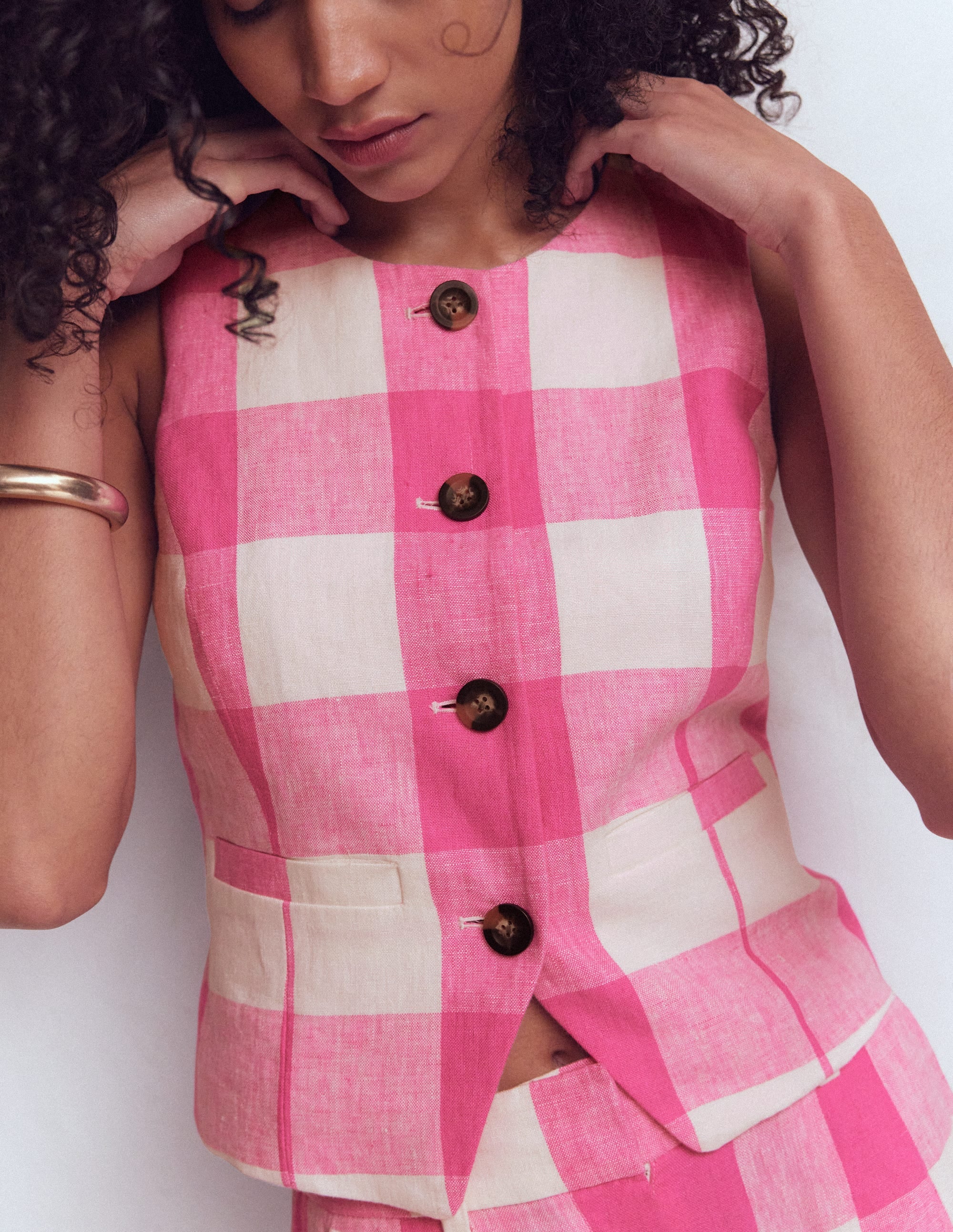 Linen Scoop Neck Waistcoat-Pink Gingham - Image 2