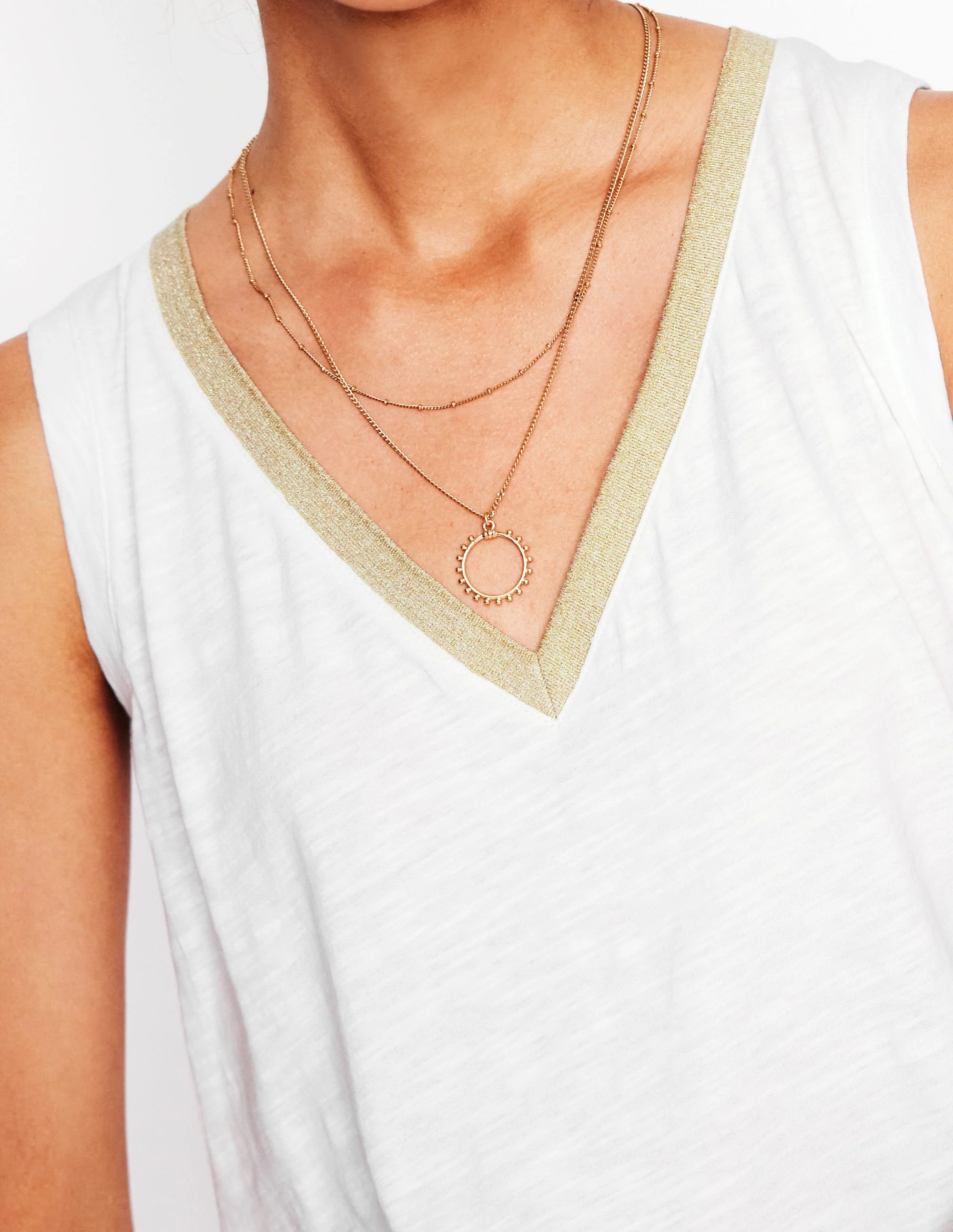 Metallic Trim V Neck Vest-White - Image 2