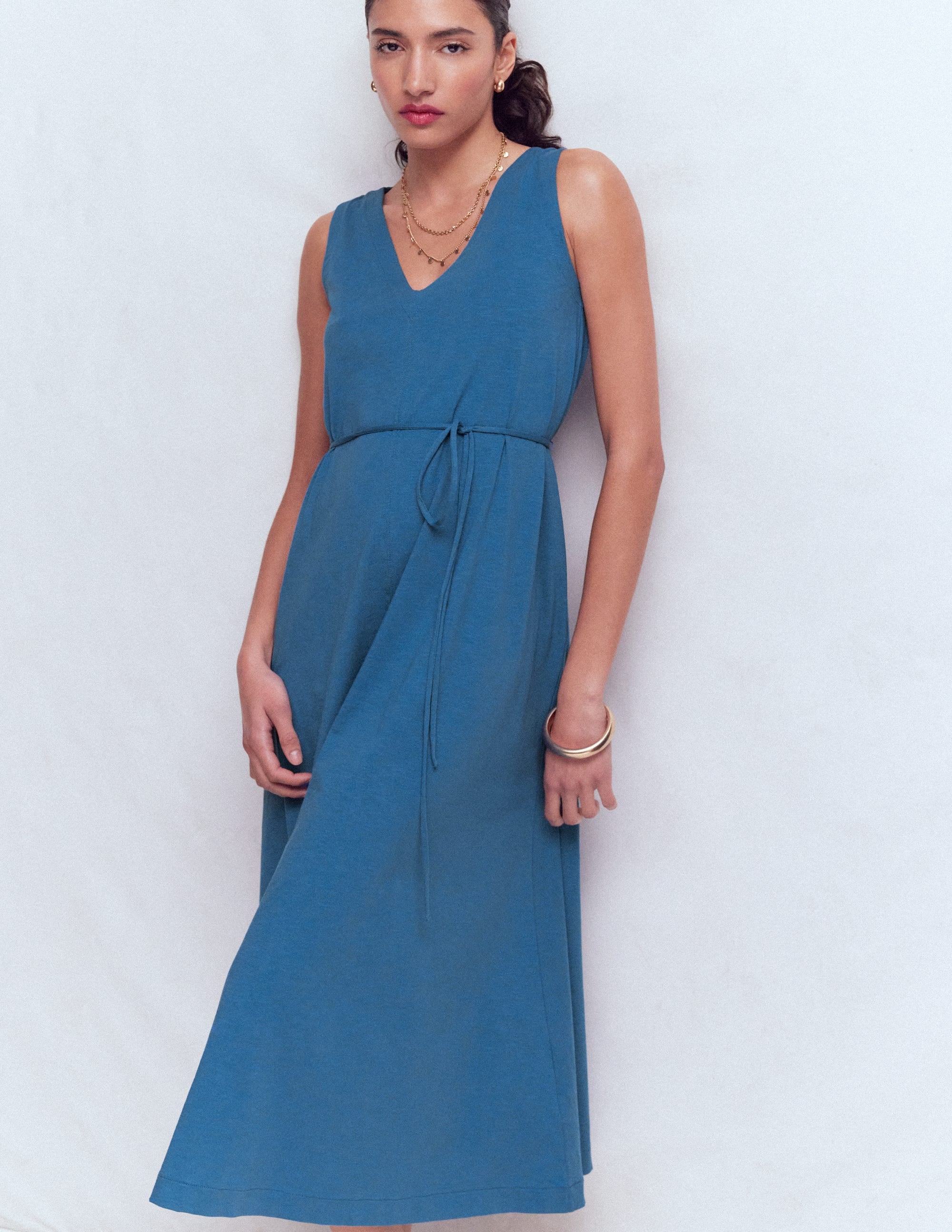 Mia V-neck Jersey Midi Dress-Tourmaline Blue - Image 4