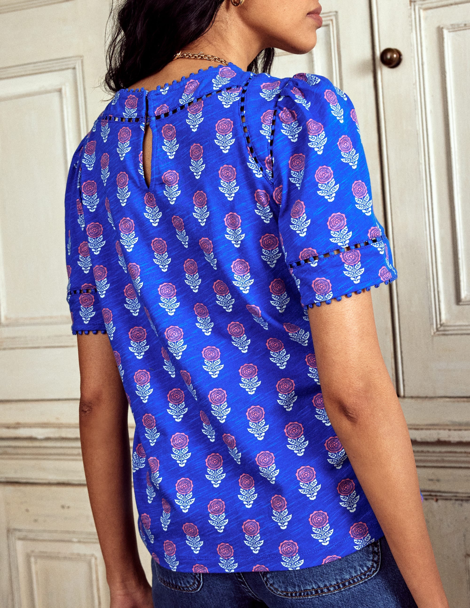 Mila Trim Detail Top-Gallery Blue, Dahlia Sprig - Image 3