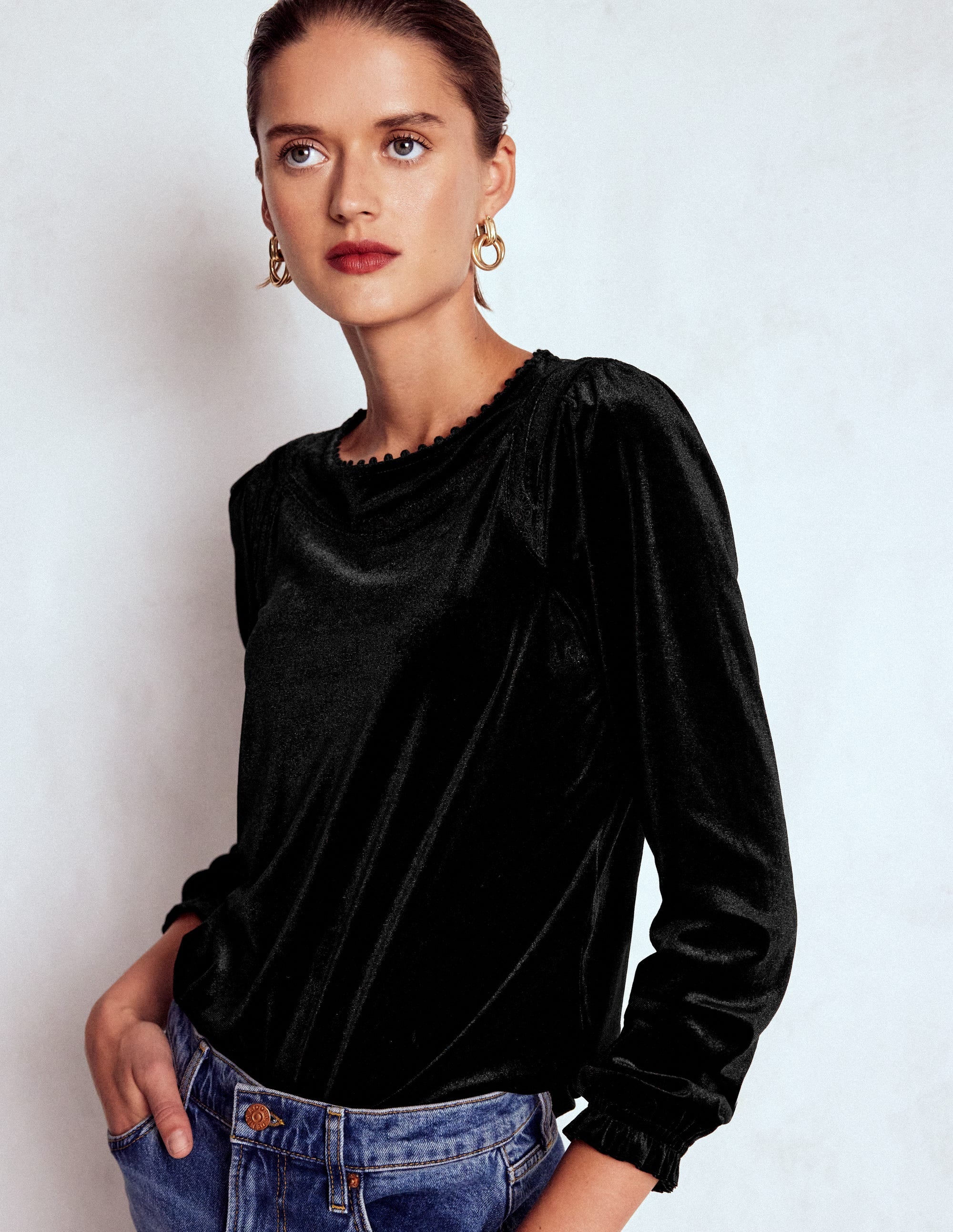 Mila Velvet Top-Black - Image 4