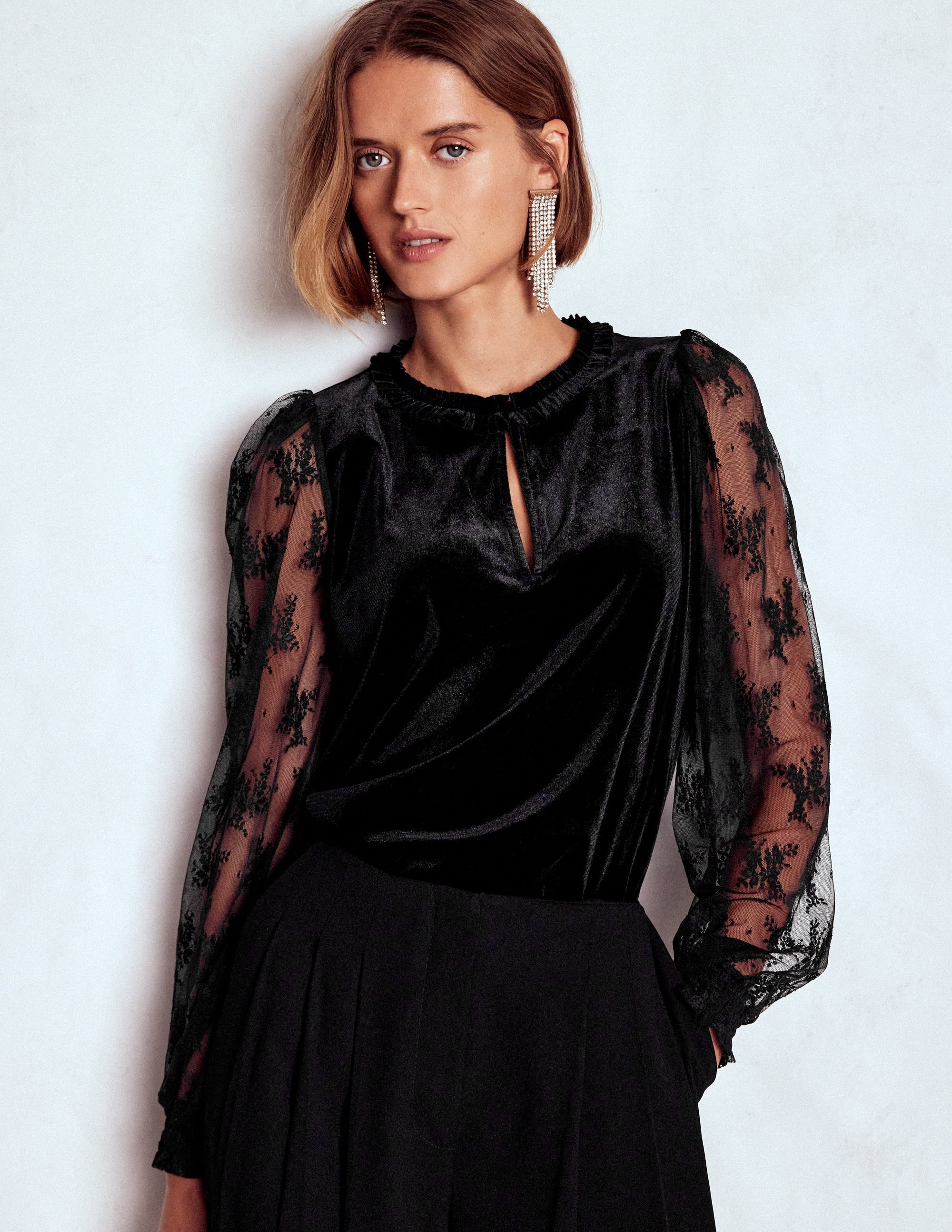 Mixed Media Puff Velvet Top-Black - Image 4