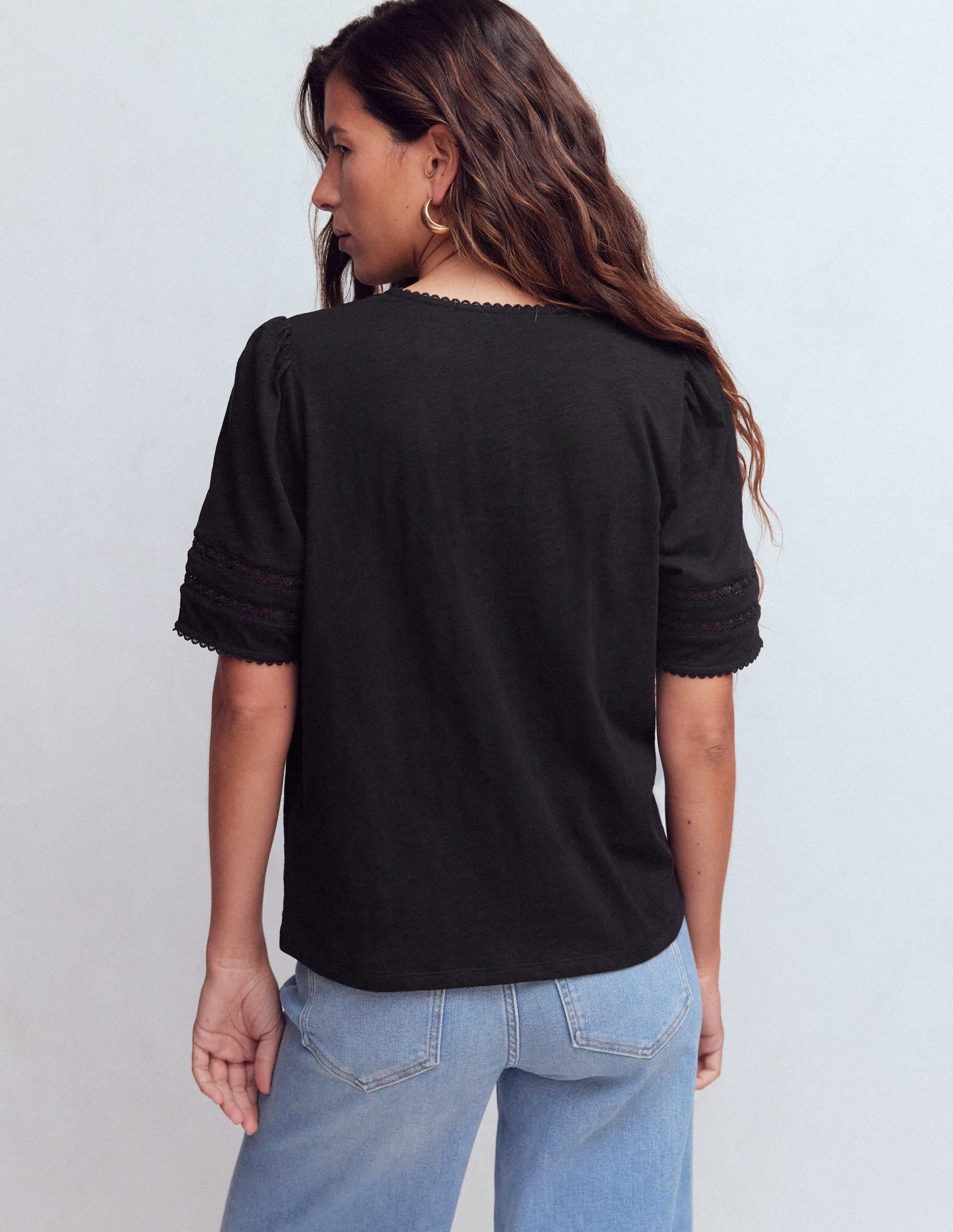 Poppy Trim V Neck T-Shirt-Black - Image 3
