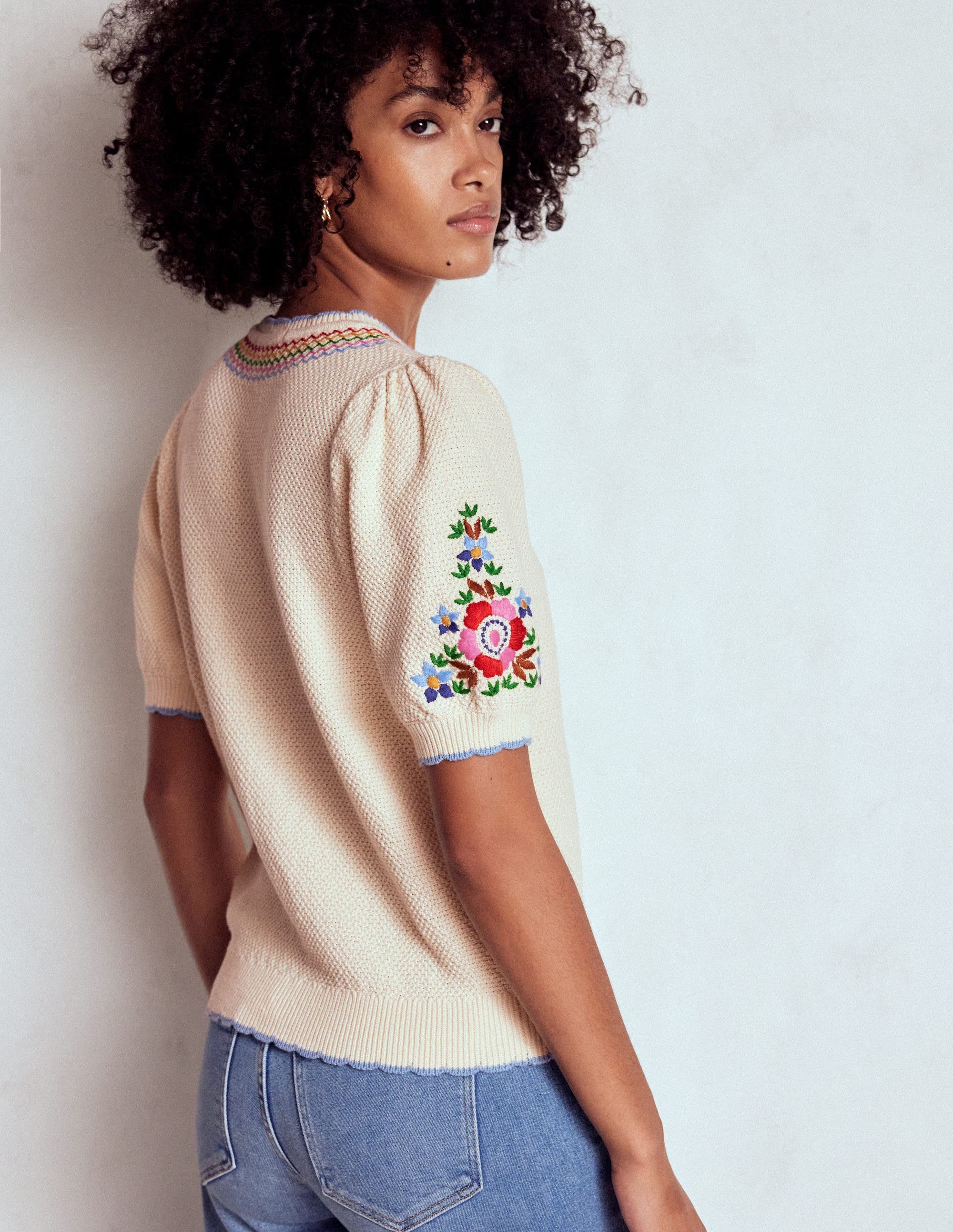 Puff Sleeve Embroidery T-shirt-Warm Ivory - Image 3