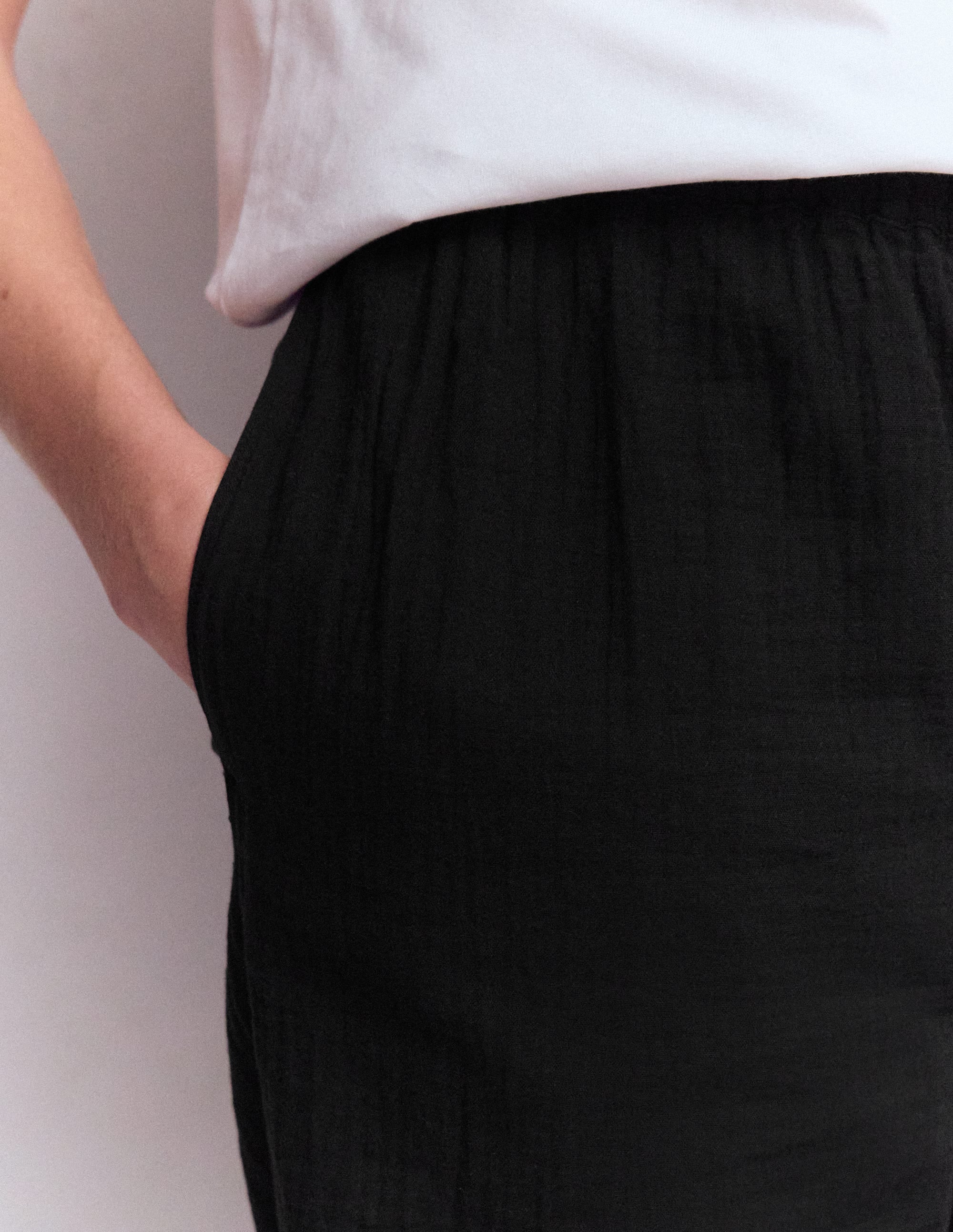 Pull-on Double Cloth Trousers-Black - Image 2