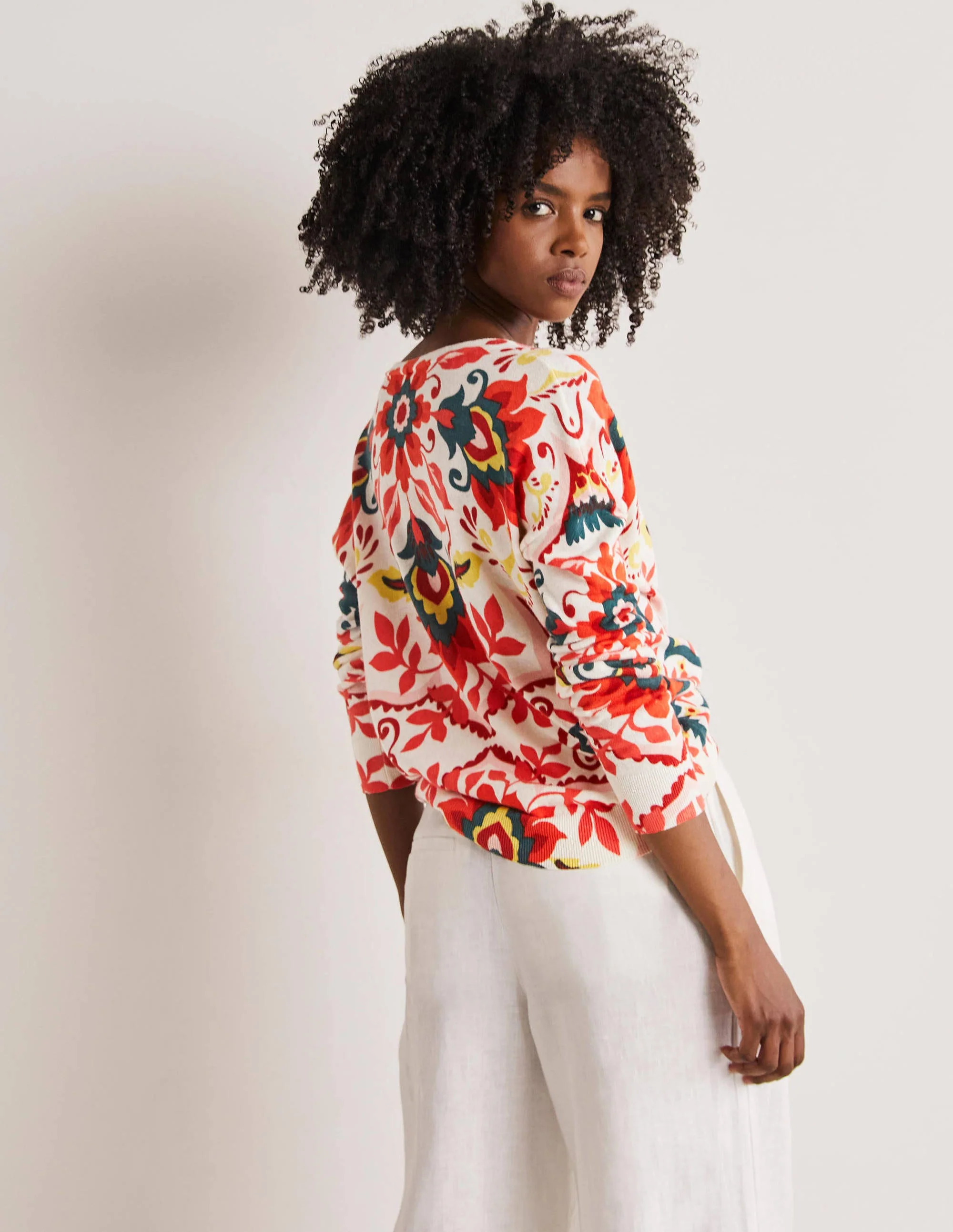 Relaxed Printed V-neck Jumper-Multi, Moroccan Bloom - Image 3