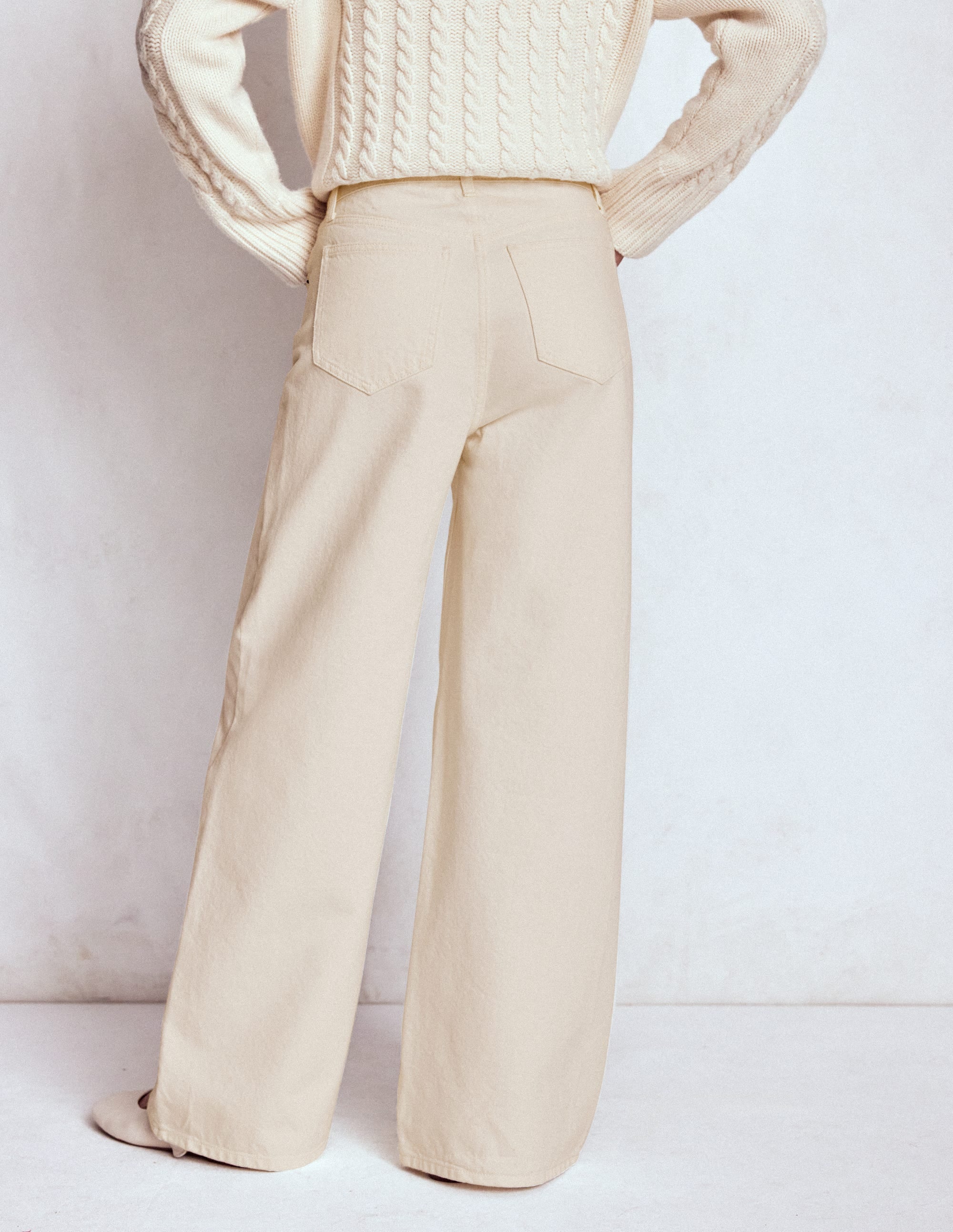 Relaxed Wide Leg Jeans-Ecru - Image 3