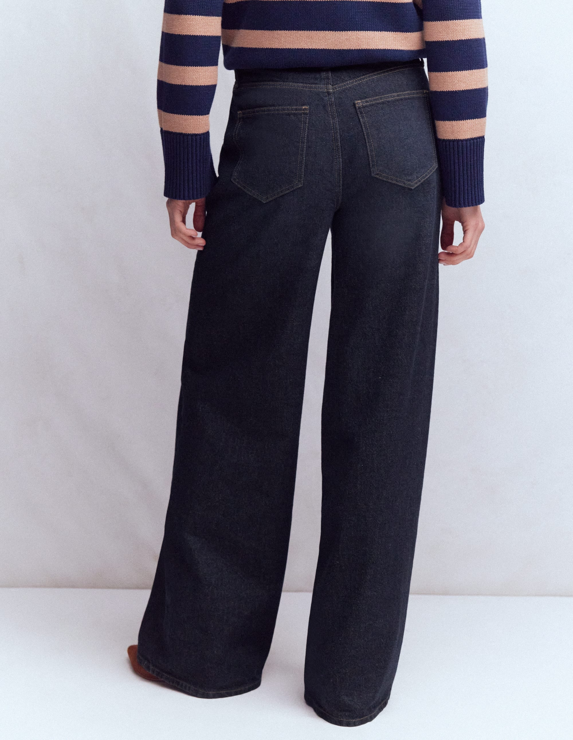 Relaxed Wide Leg Jeans-Indigo - Image 3