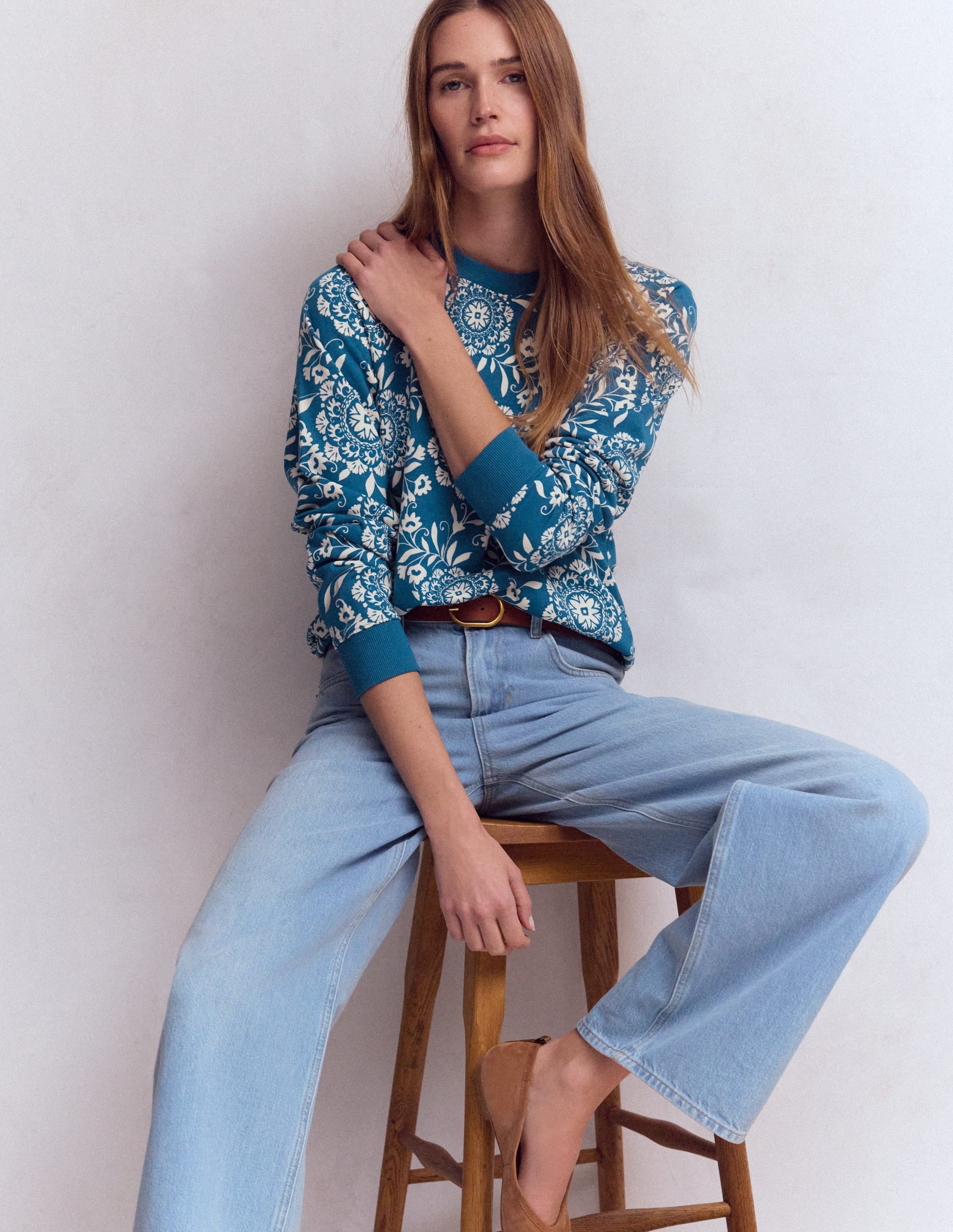 Rosa Printed Sweatshirt-Decorative Blossom - Image 4