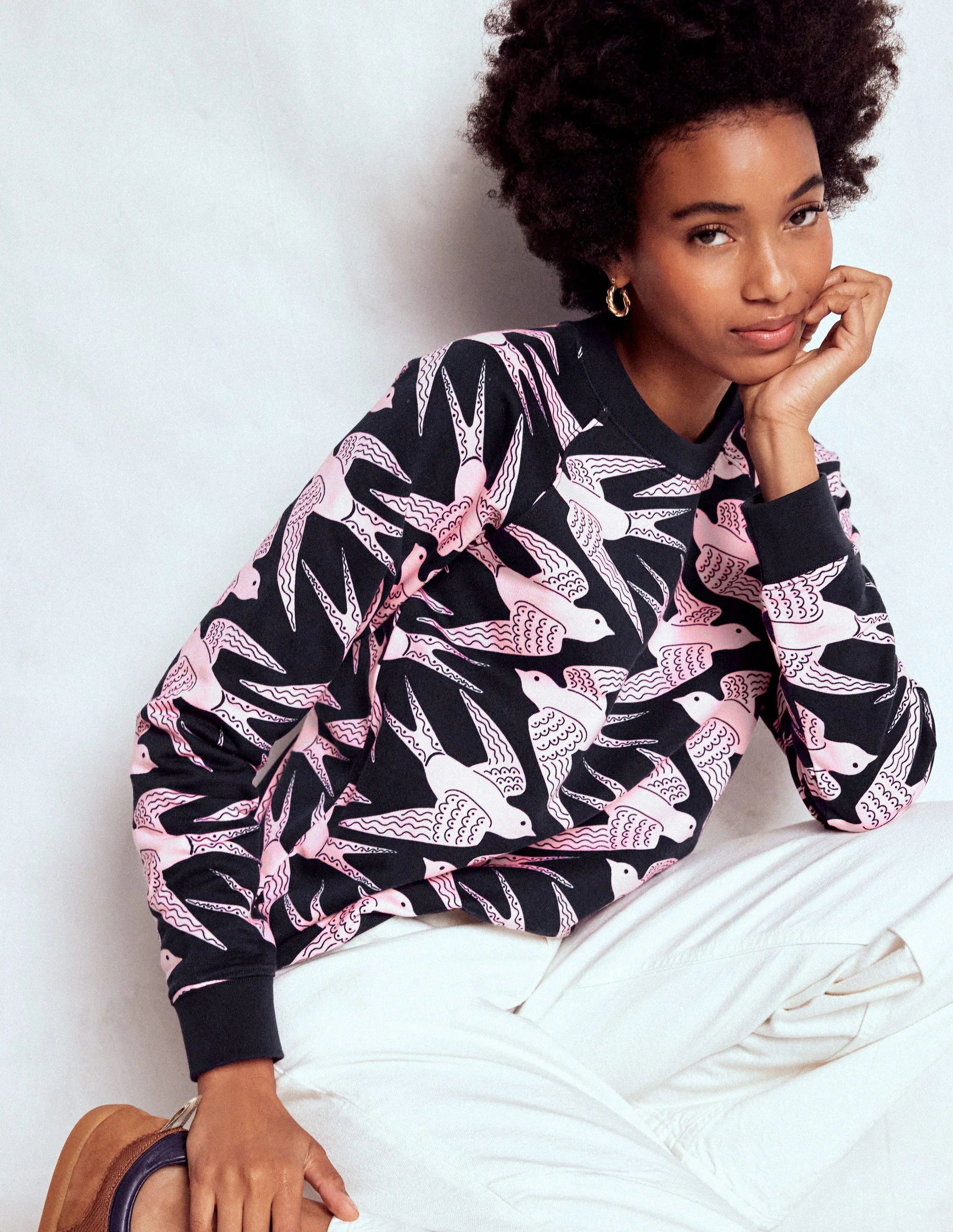Rosa Printed Sweatshirt-Navy, Pink Swooping Swallow - Image 4