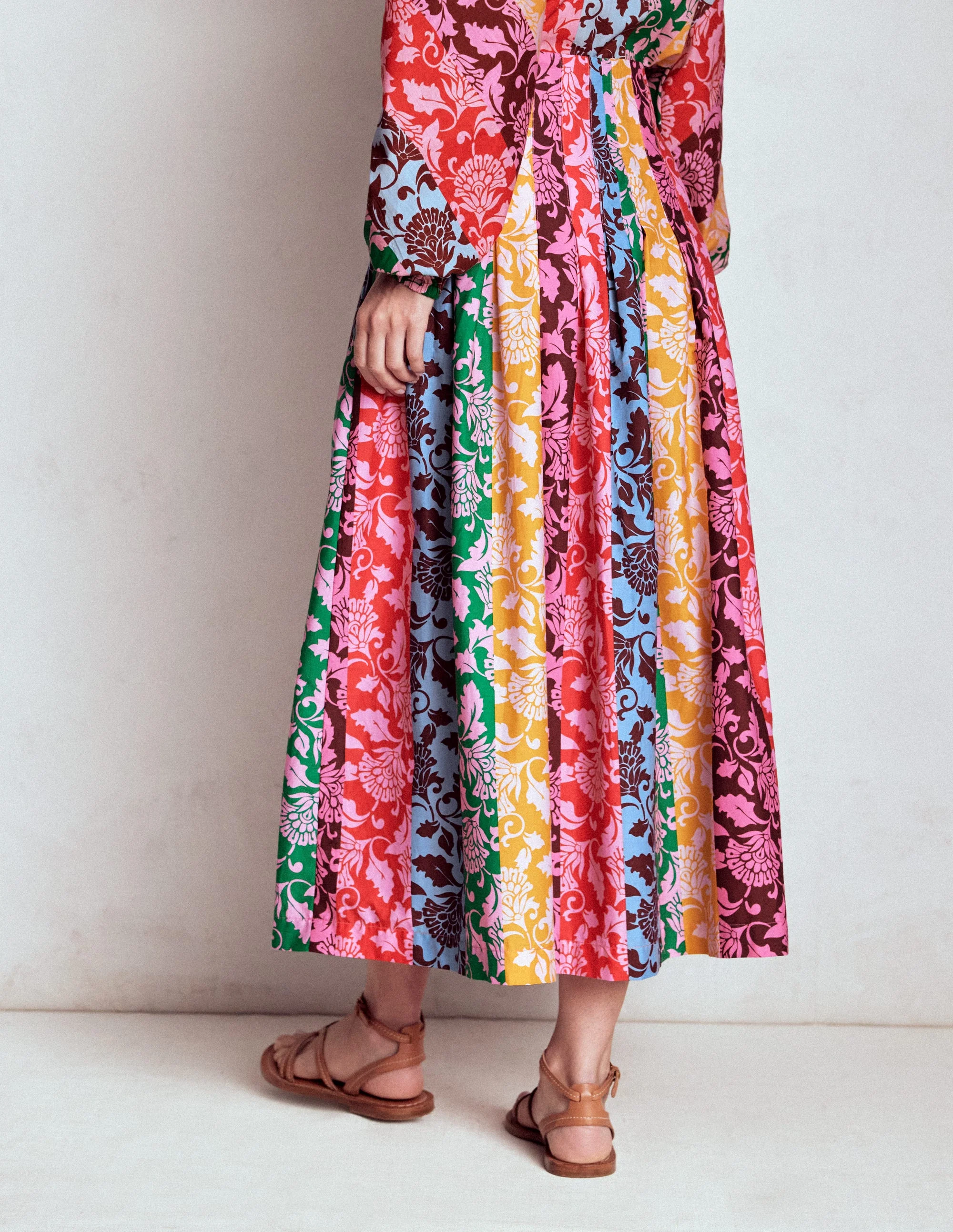 Valentina Poplin Midi Skirt-Floral, Ornate Vine Hotch - Image 3