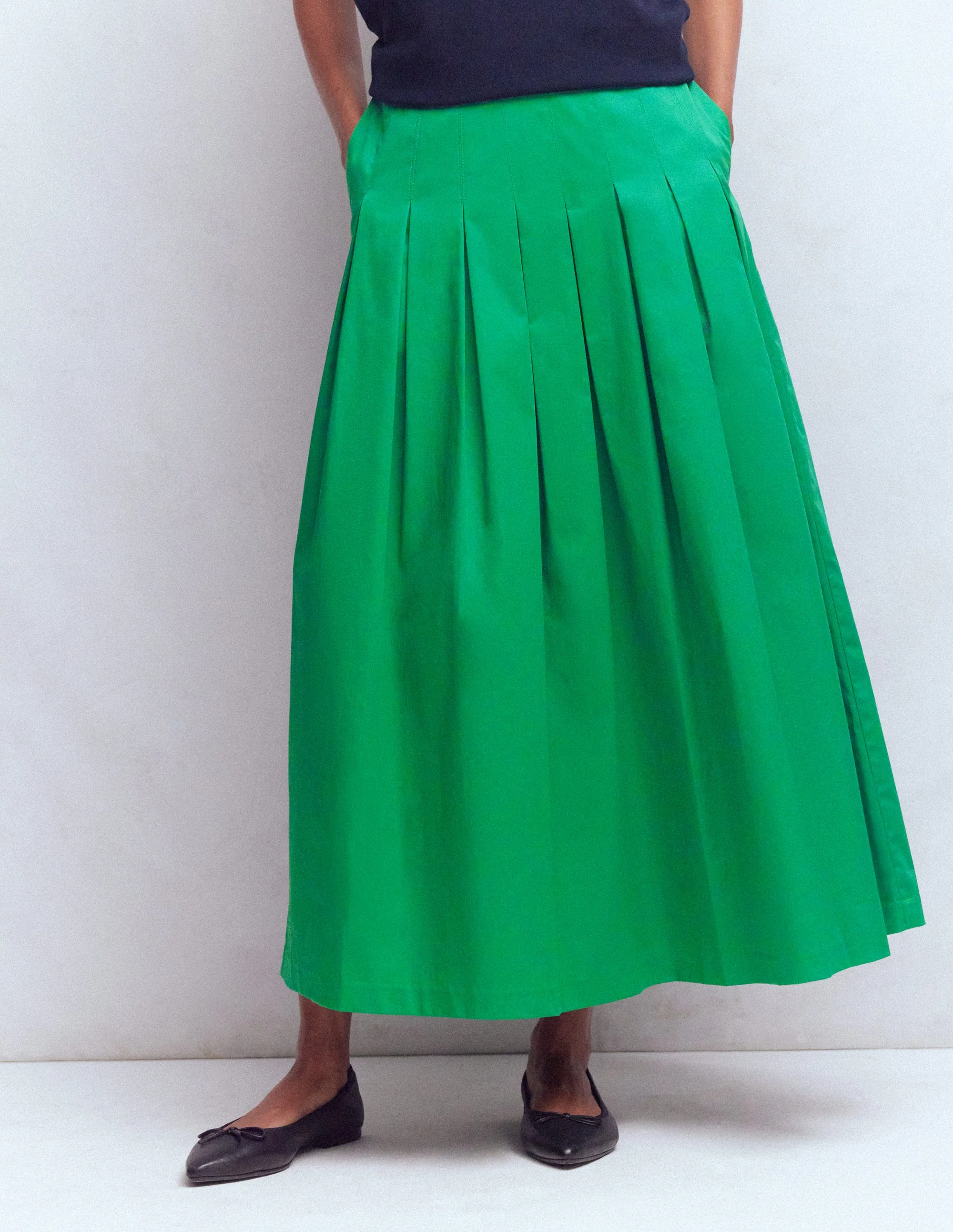 Valentina Sateen Skirt-Rich Emerald - Image 4