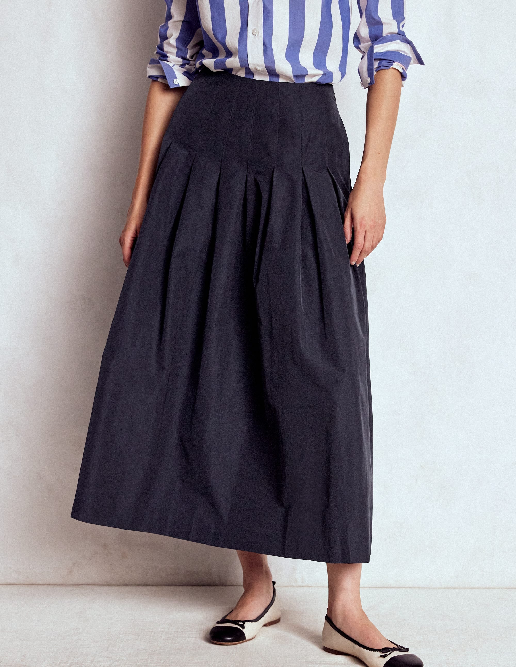 Valentina Taffeta Midi Skirt-Navy - Image 5