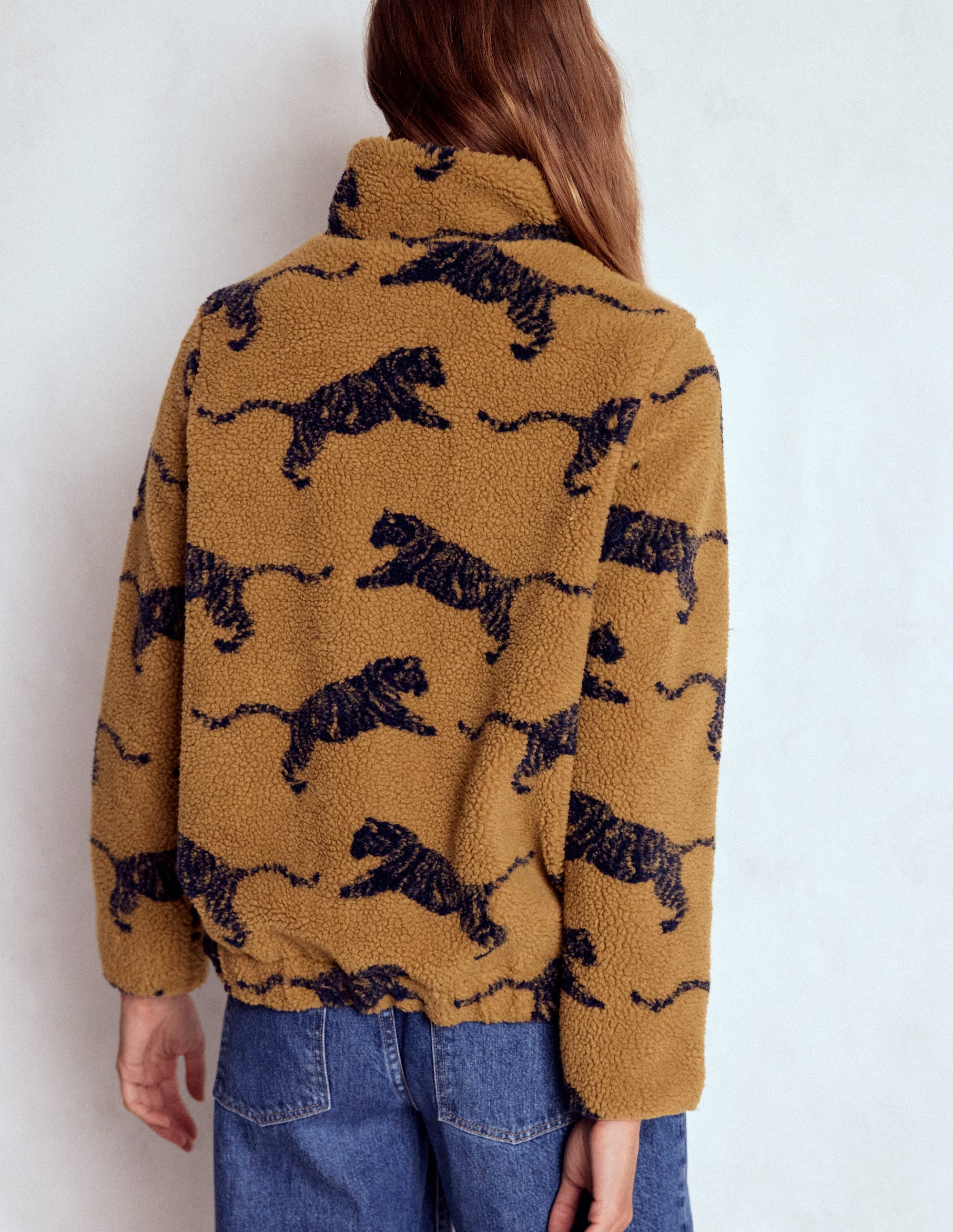 Westminster Borg Jacket-Hazelnut Brown, Leaping Tiger - Image 3
