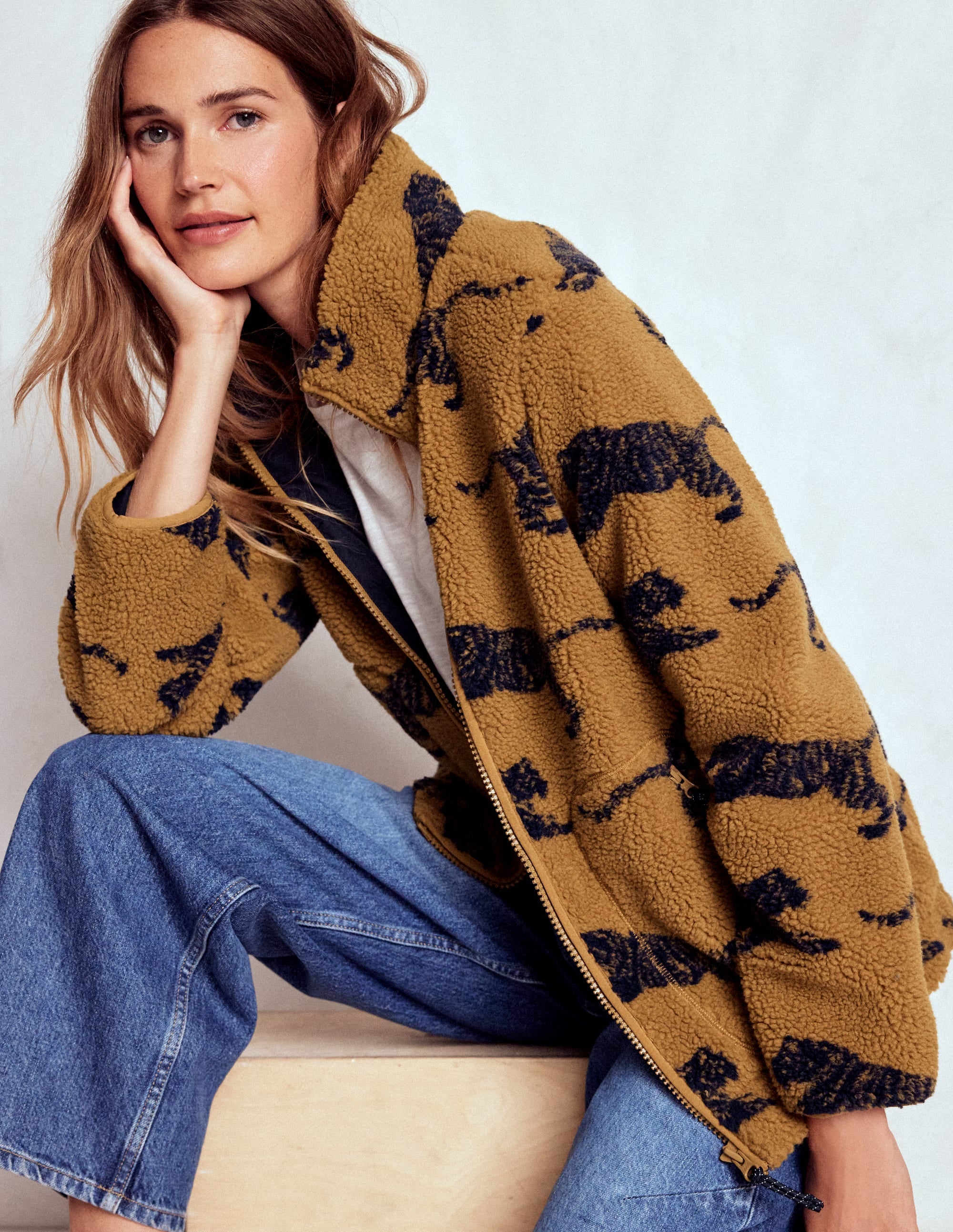 Westminster Borg Jacket-Hazelnut Brown, Leaping Tiger - Image 4