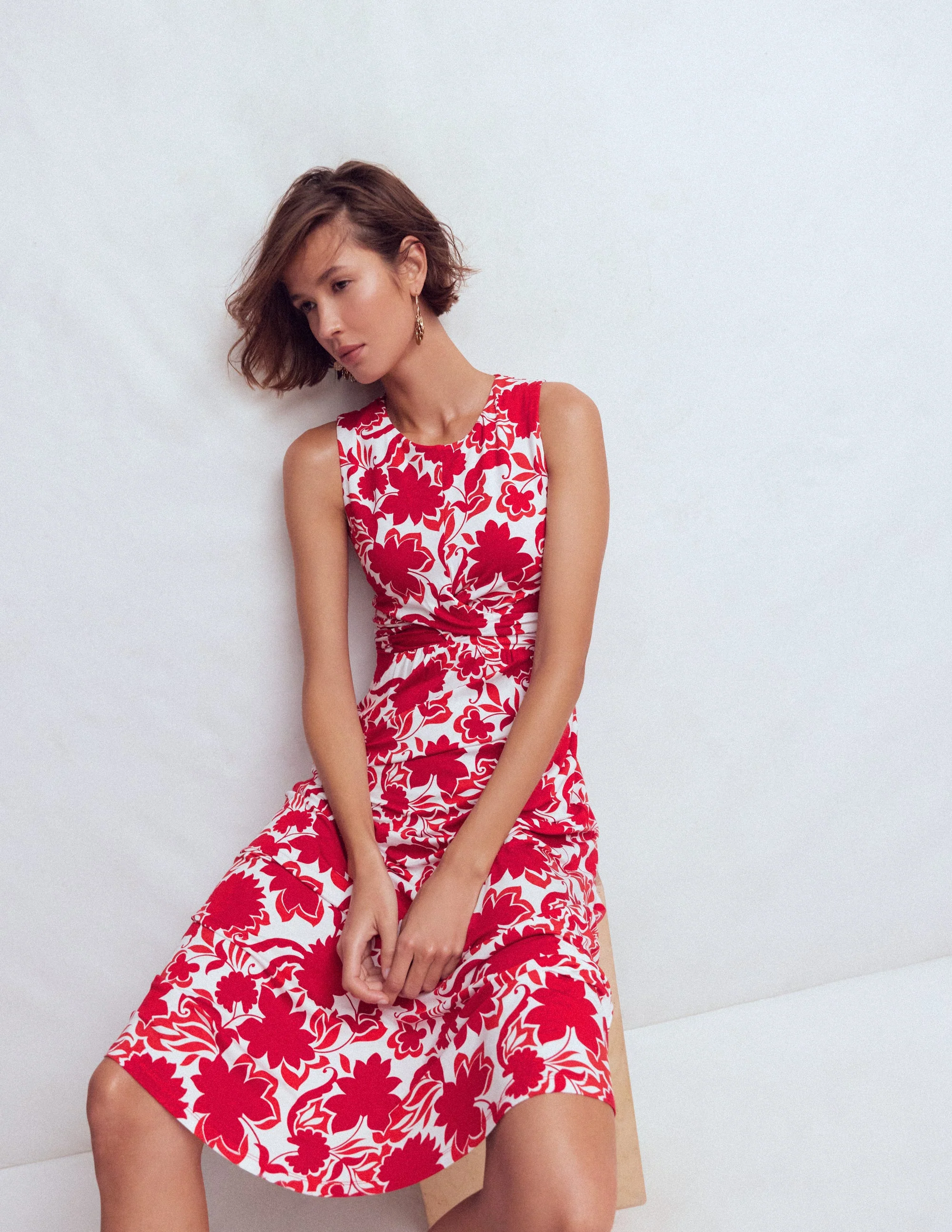 Zara Cross Waist Jersey Dress-Merida Red, Shadow Blossom - Image 5